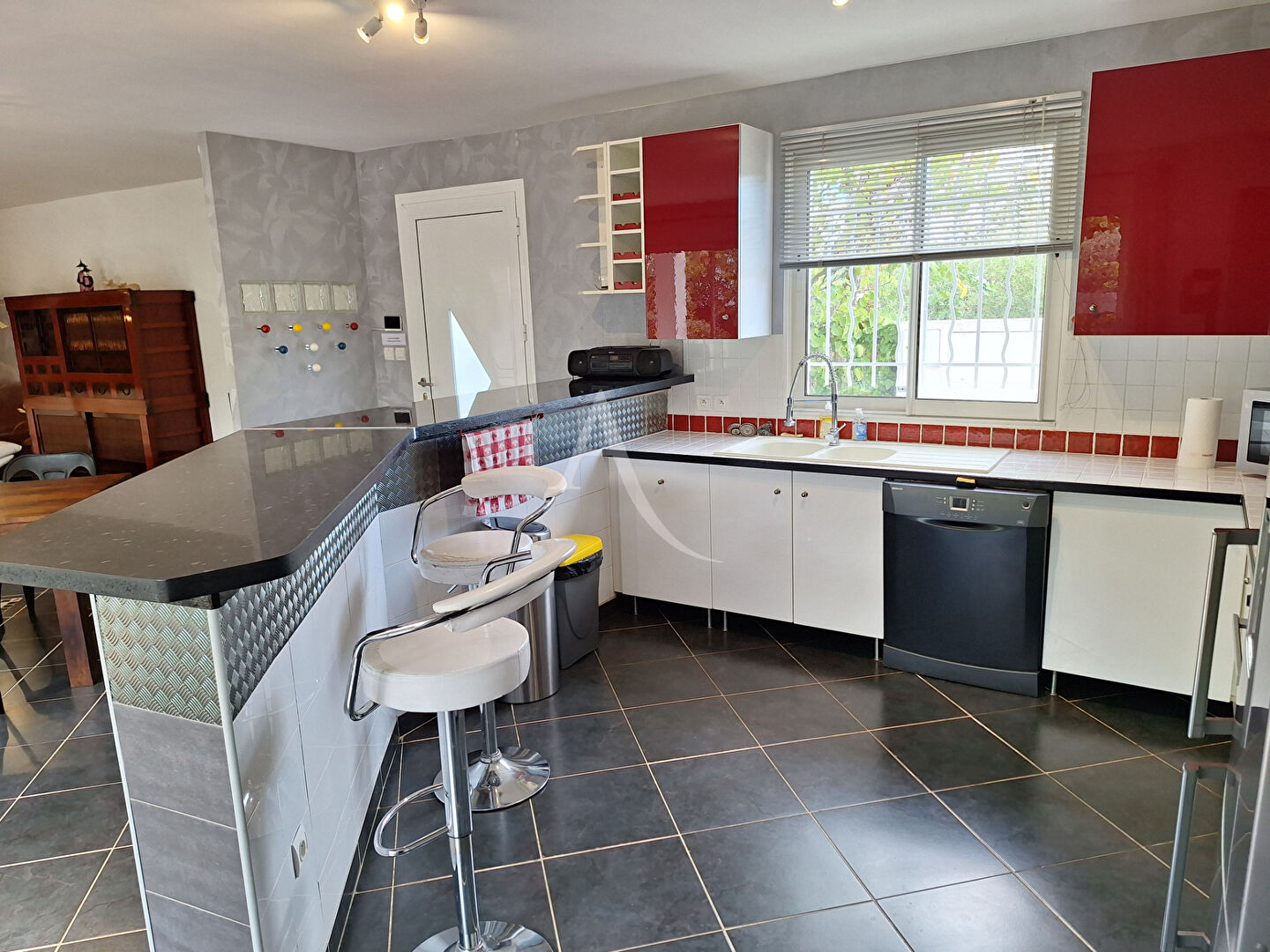 Photo Maison Sete 4 pièce(s) 113 m2 image 6/6