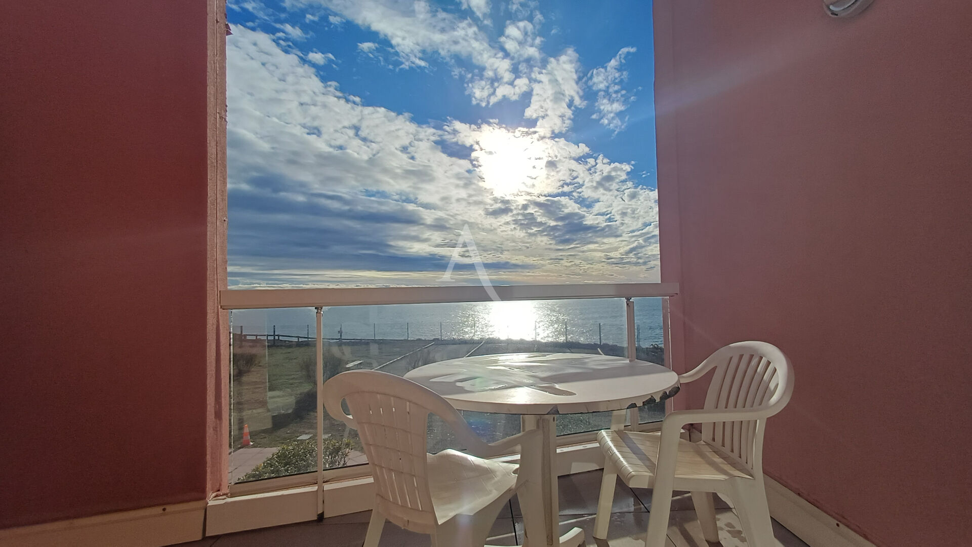 Agence immobilière de L'Adresse  - AGENCE LA CORNICHE - L'ADRESSE - AGENCE LA CORNICHE - SERVICE TRANSACTION