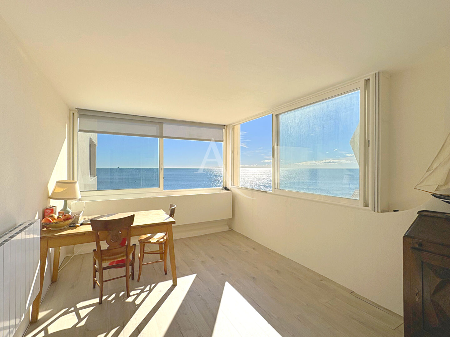 Agence immobilière de L'Adresse  - AGENCE LA CORNICHE - L'ADRESSE - AGENCE LA CORNICHE - SERVICE TRANSACTION