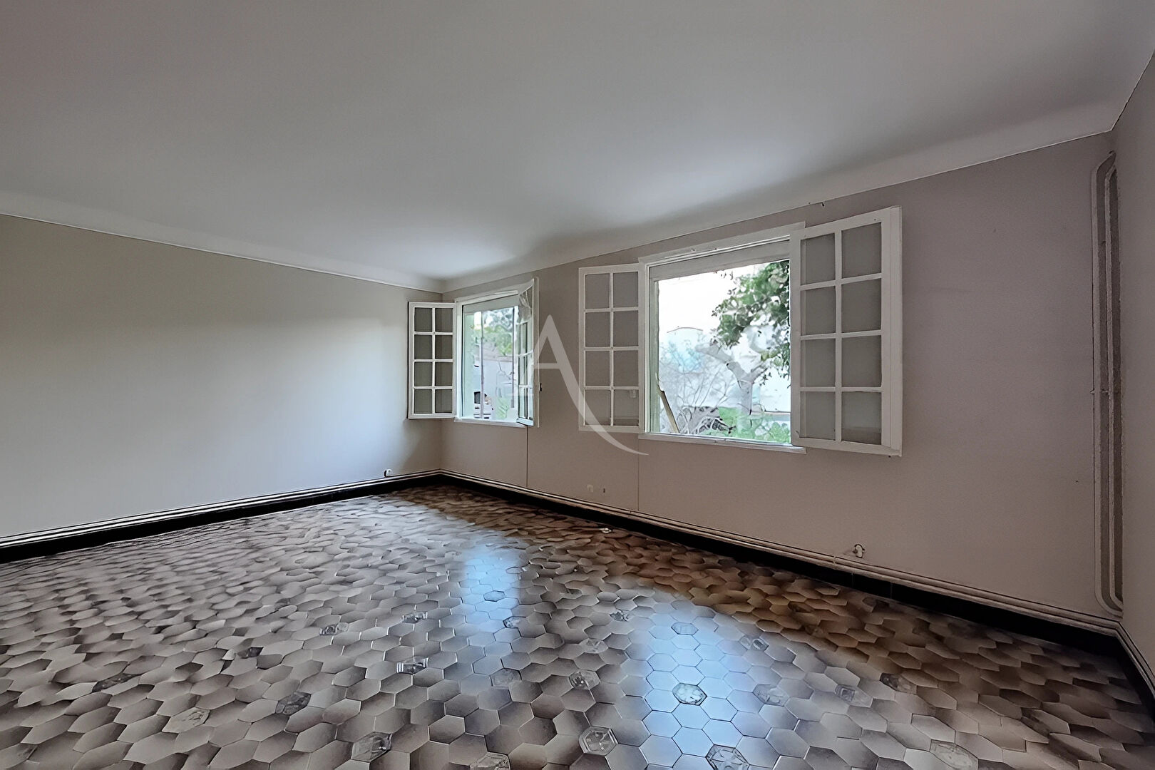 Agence immobilière de L'Adresse  - AGENCE LA CORNICHE - L'ADRESSE - AGENCE LE DAUPHIN