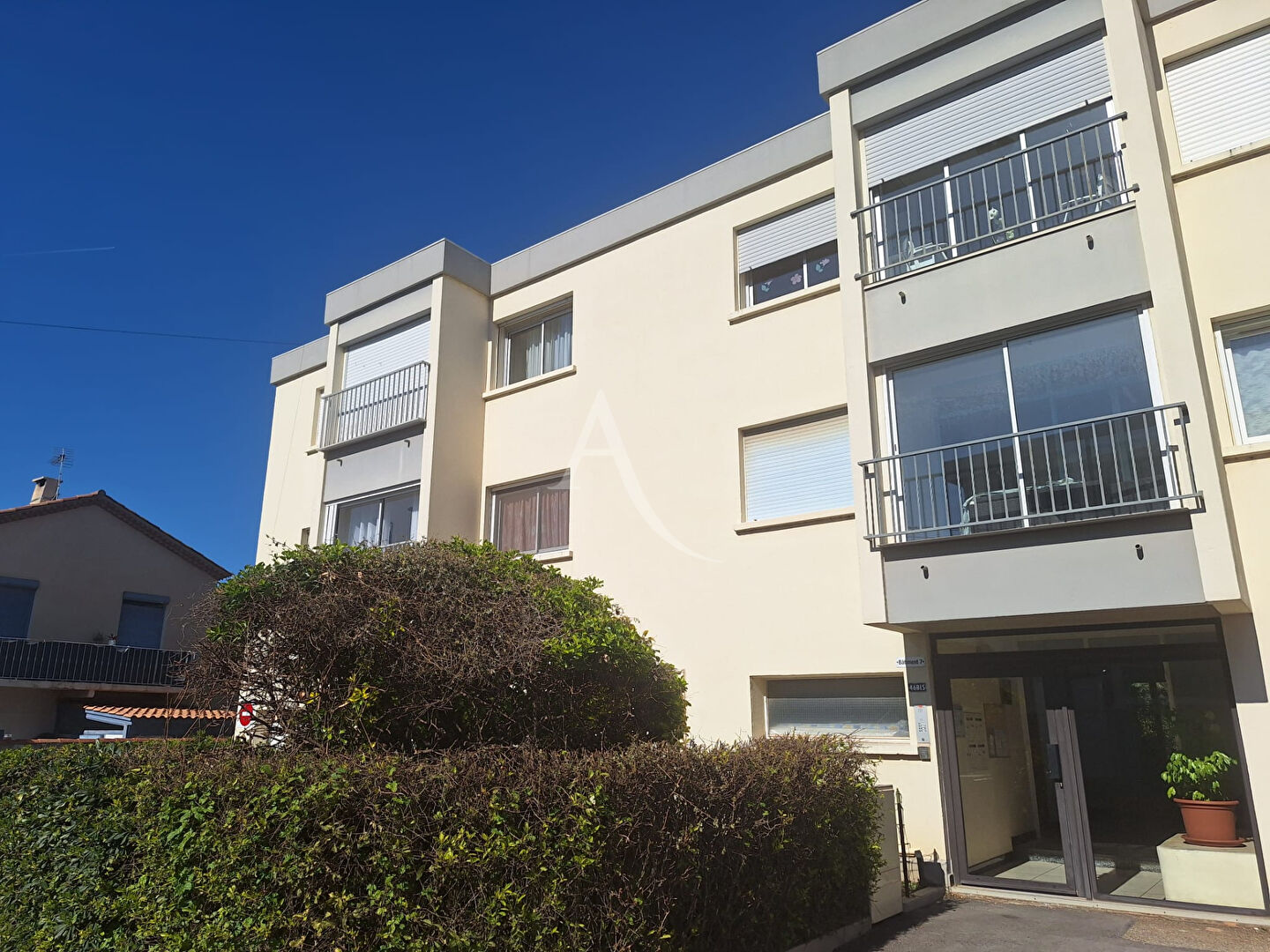 Agence immobilière de L'Adresse  - AGENCE LA CORNICHE - L'ADRESSE - AGENCE LE DAUPHIN