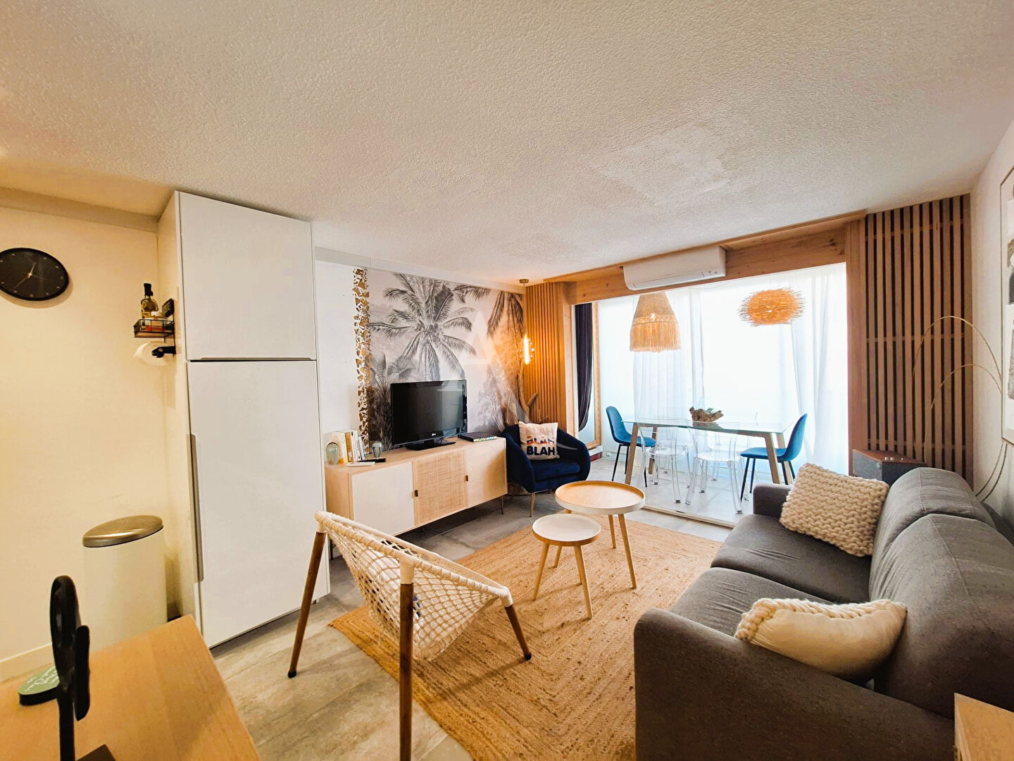 Agence immobilière de L'Adresse  - AGENCE LA CORNICHE - L'ADRESSE - AGENCE LE DAUPHIN