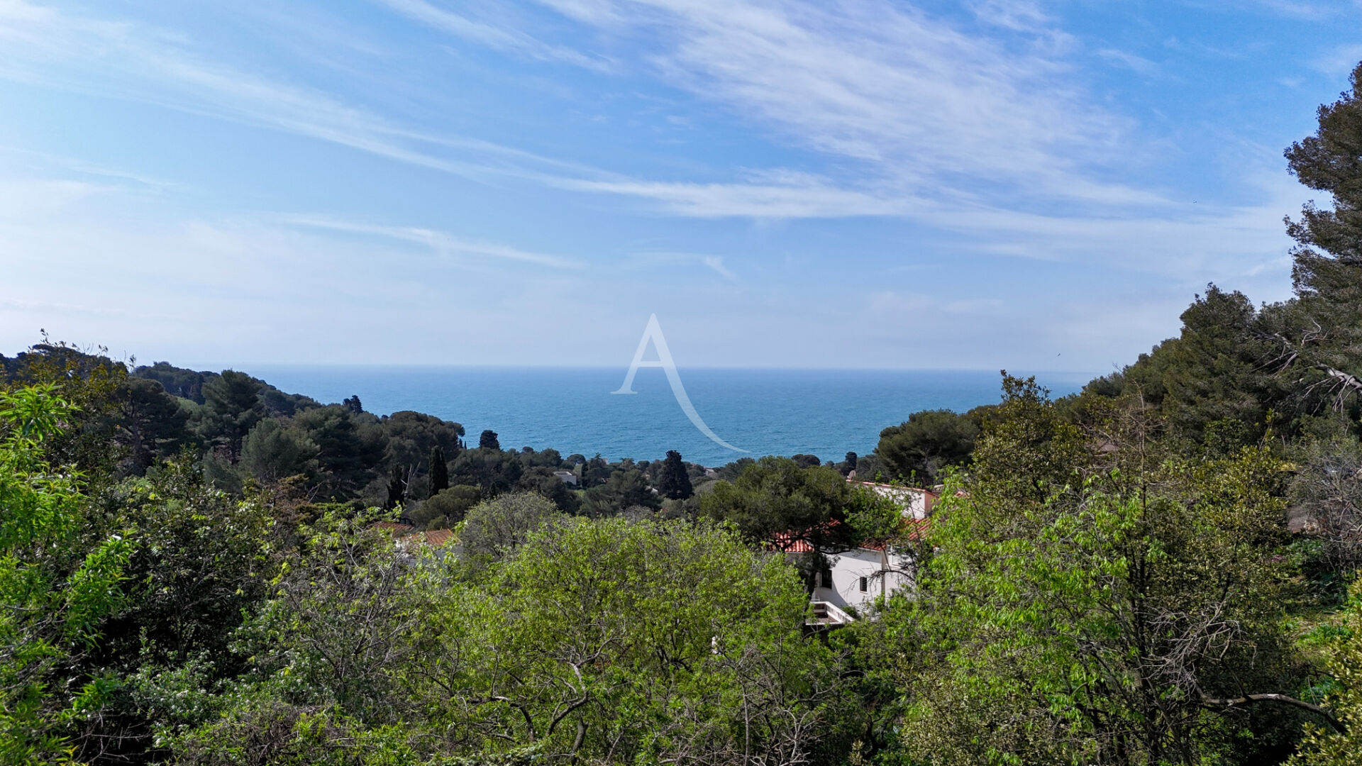 Agence immobilière de L'Adresse  - AGENCE LA CORNICHE - L'ADRESSE - AGENCE LA CORNICHE - SERVICE TRANSACTION