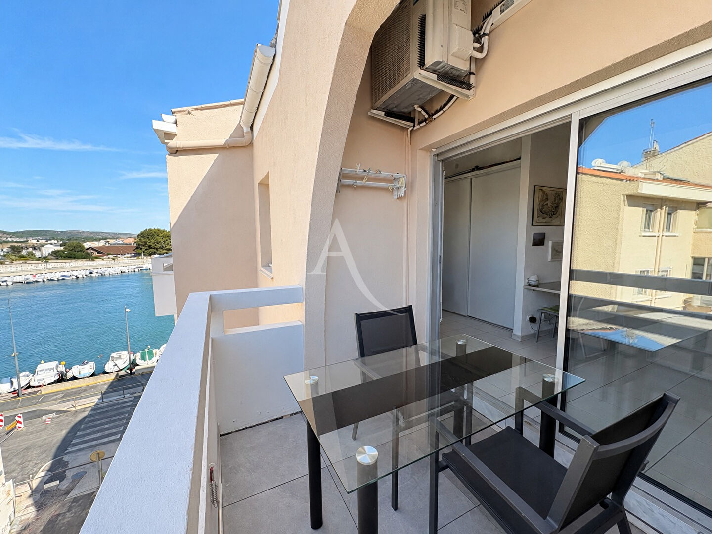 Agence immobilière de L'Adresse  - AGENCE LA CORNICHE - L'ADRESSE - AGENCE LE DAUPHIN