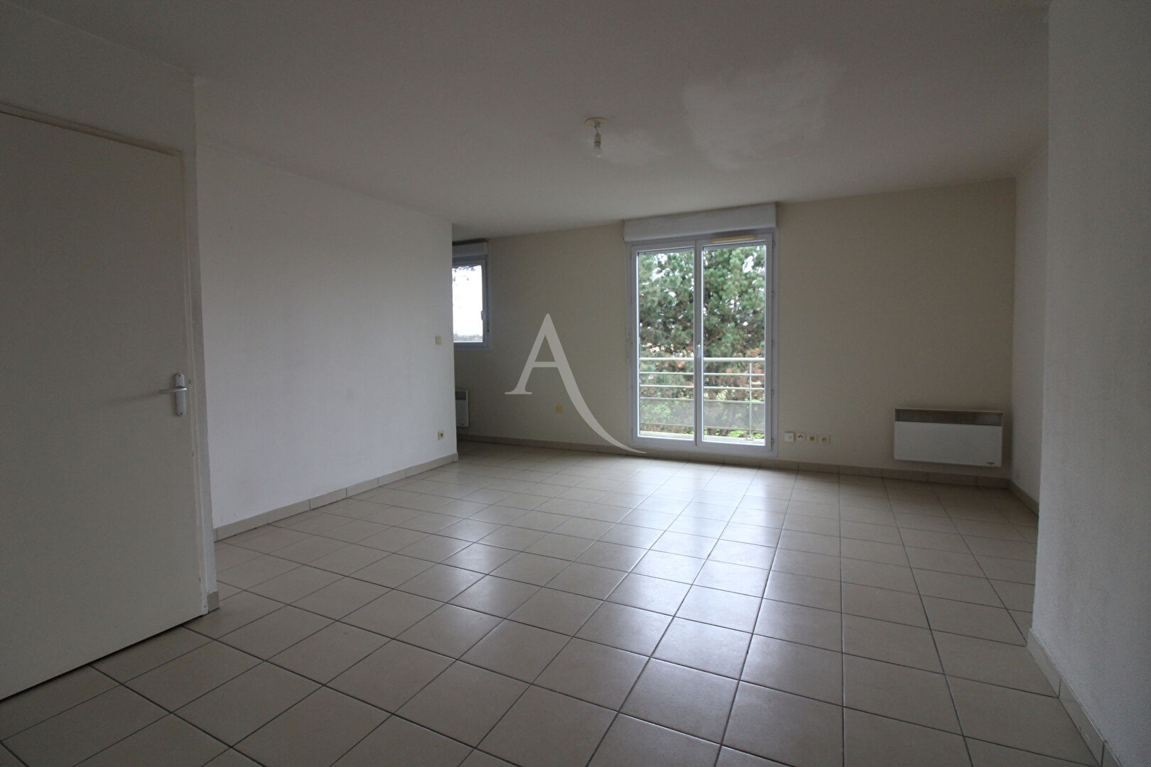 Agence immobilière de L'Adresse GUY ET BERNARD IMMOBILIER - GUY ET BERNARD IMMOBILIER