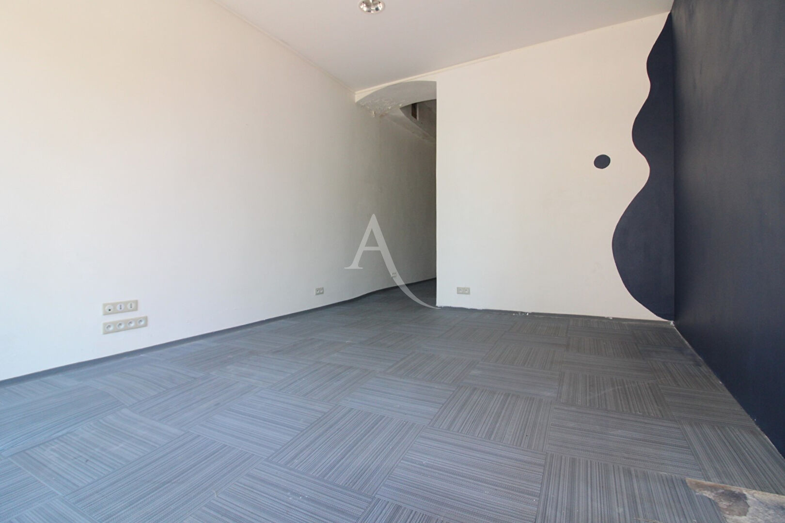 Photo Local commercial Chalon Sur Saone 82 m2 image 2/6