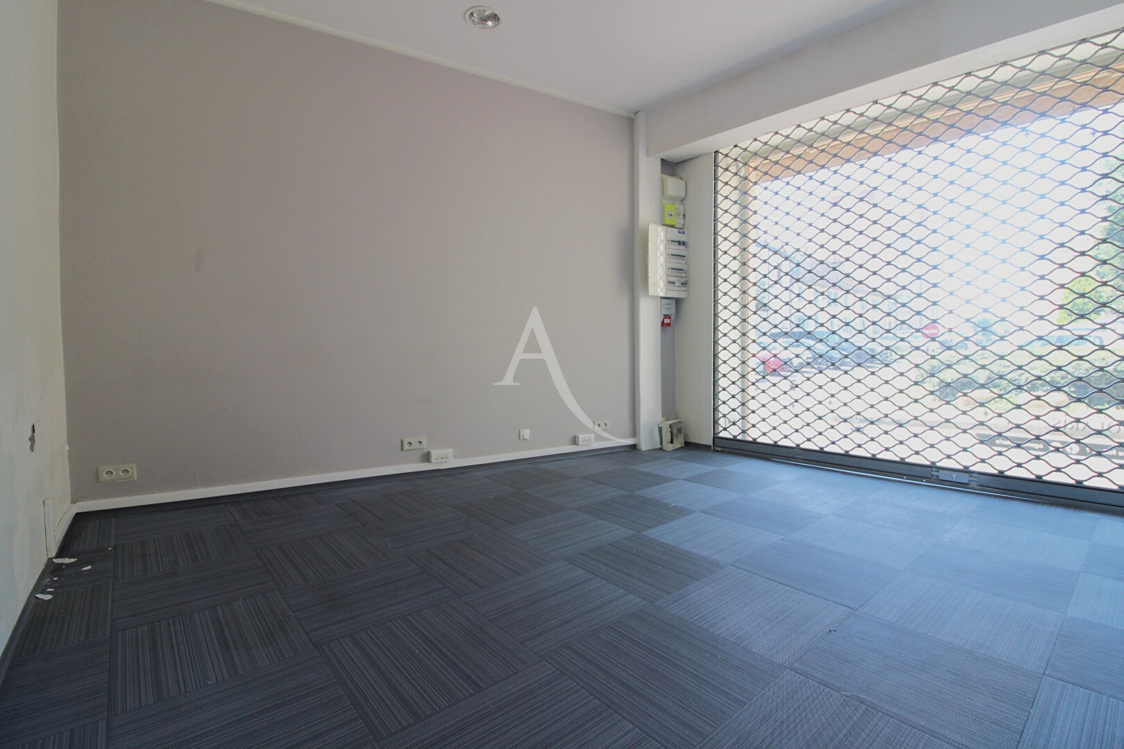 Photo Local commercial Chalon Sur Saone 82 m2 image 4/6