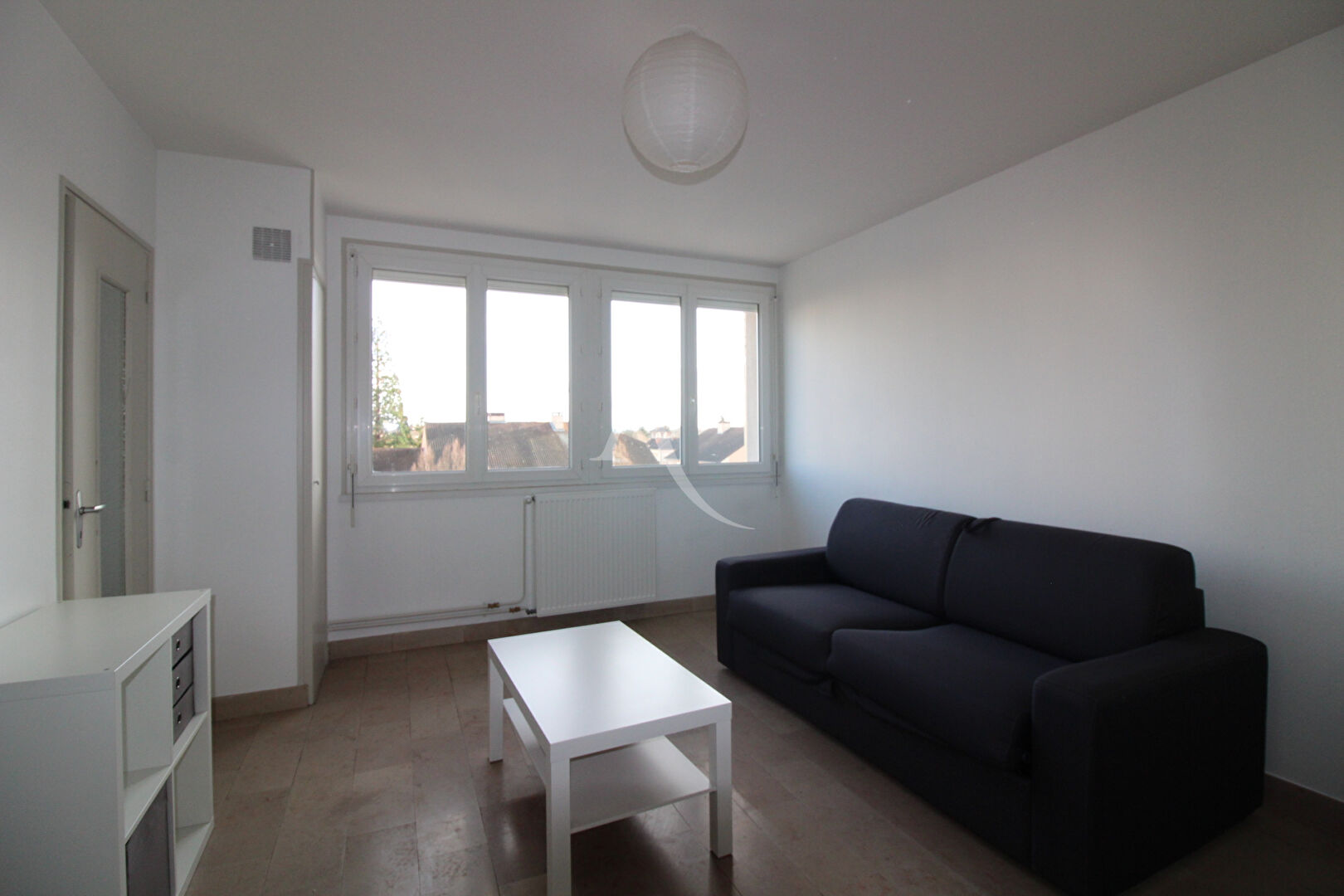 Agence immobilière de L'Adresse GUY ET BERNARD IMMOBILIER - GUY ET BERNARD IMMOBILIER