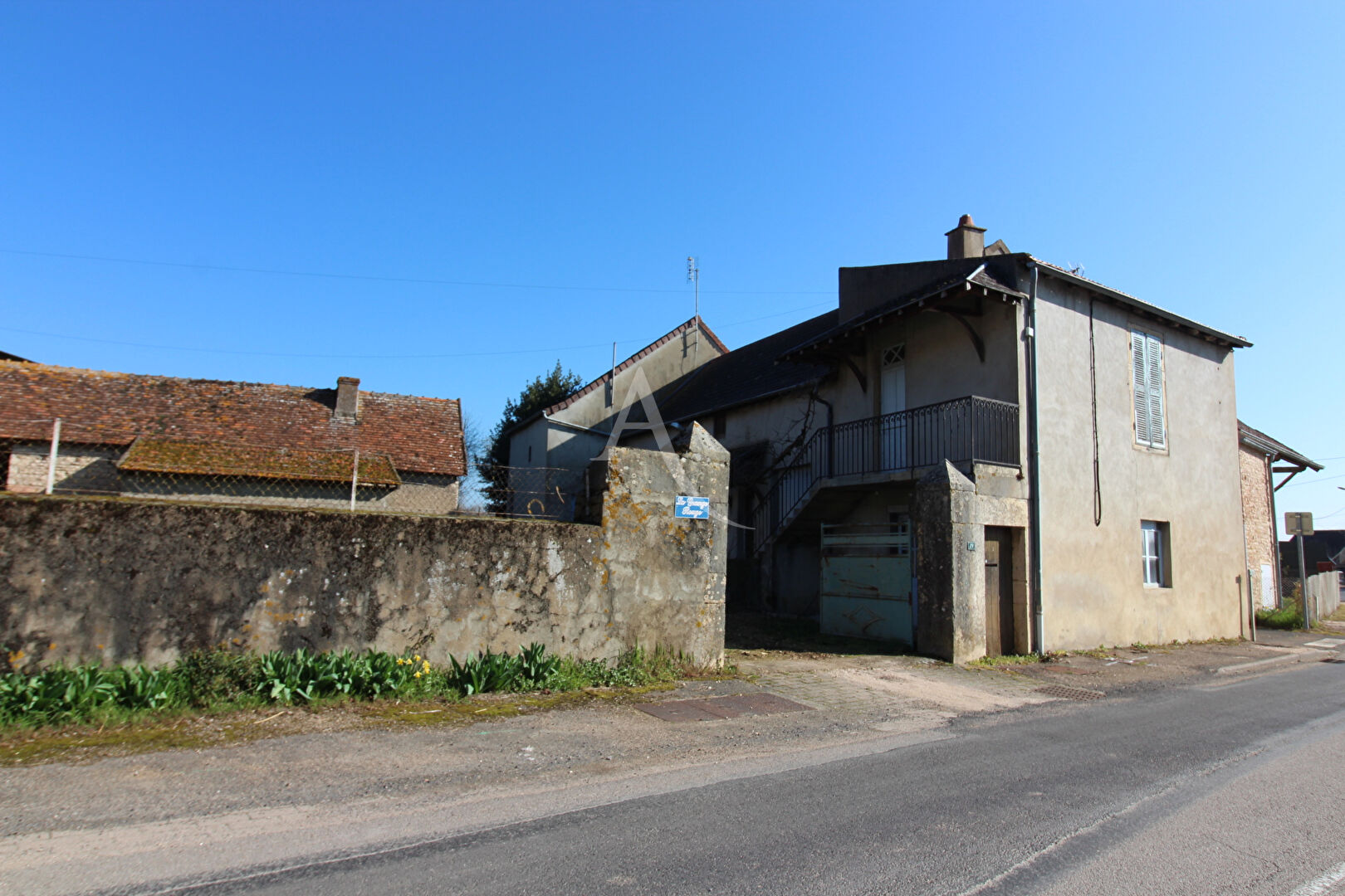 Agence immobilière de L'Adresse GUY ET BERNARD IMMOBILIER - GUY ET BERNARD IMMOBILIER