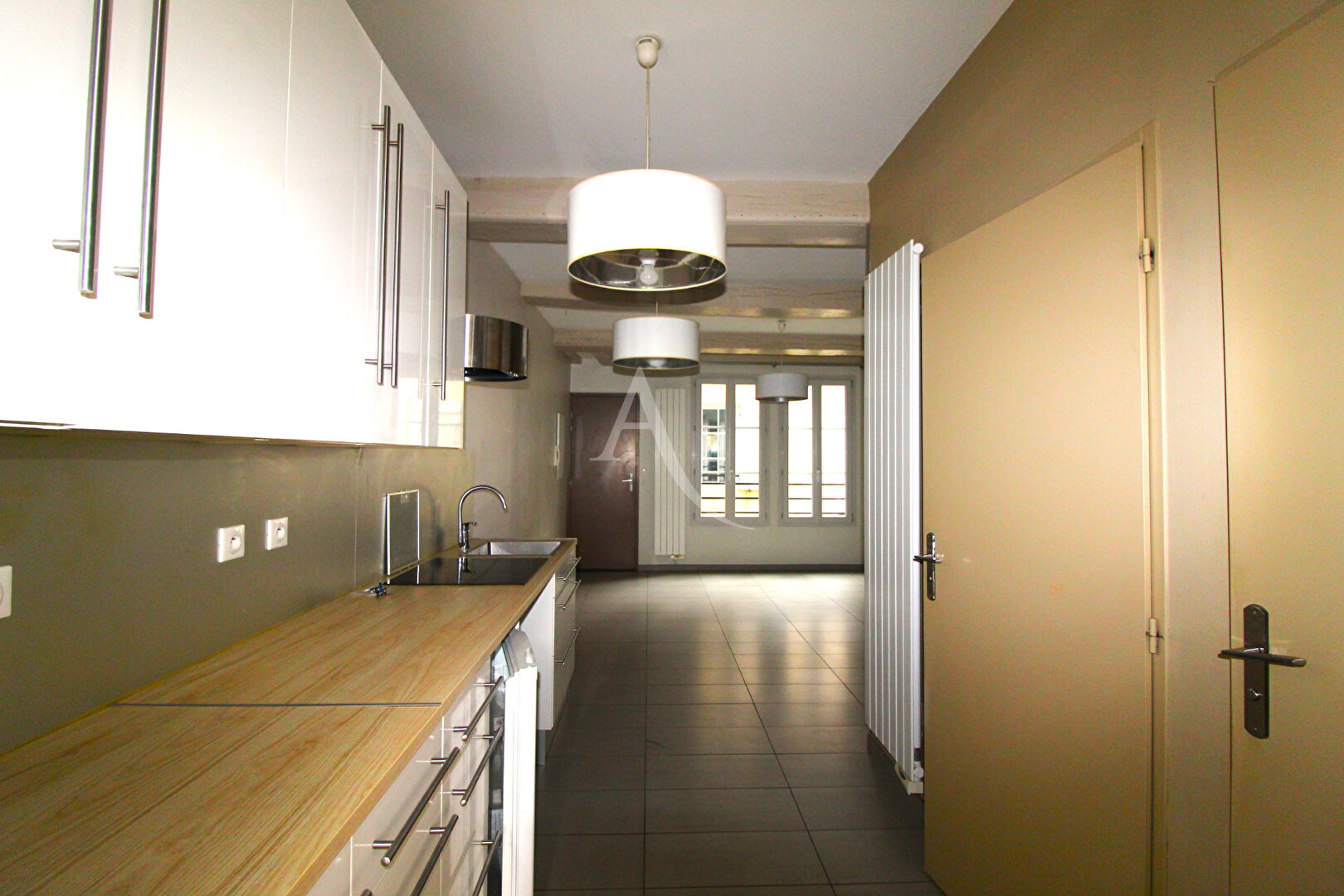 A LOUER - T2 CENTRE VILLE DIJON PROCHE REPUBLIQUE