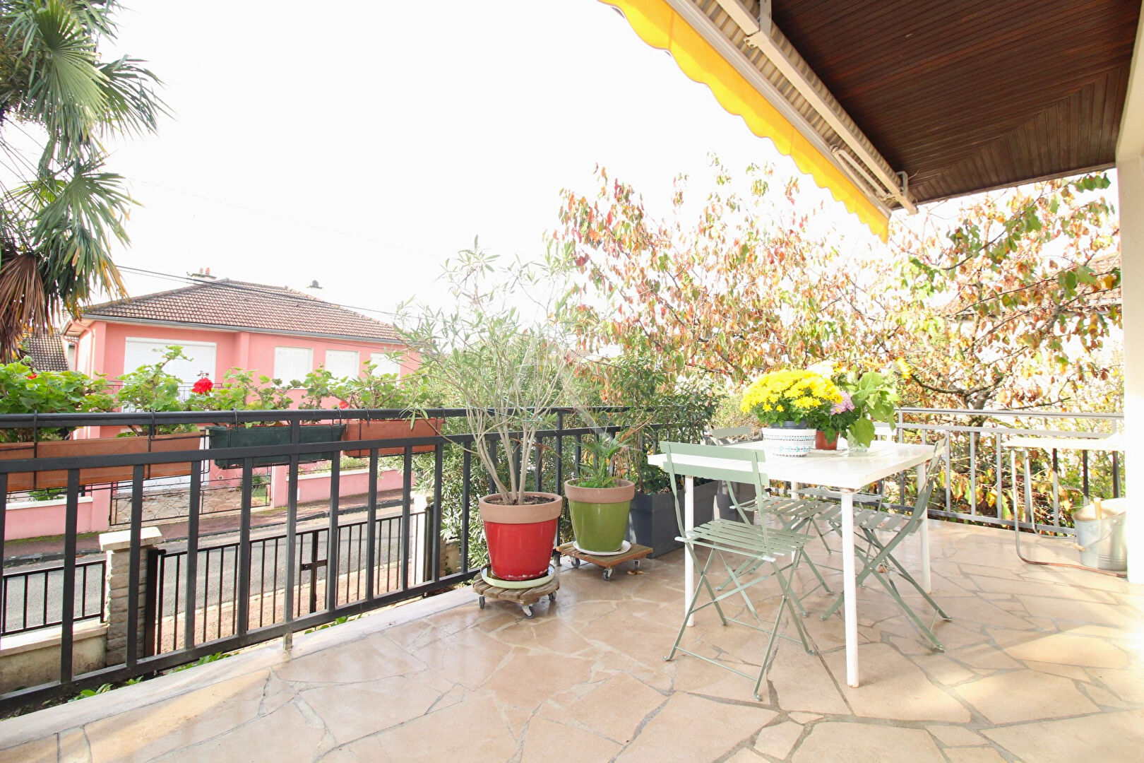 Photo MAISON A VENDRE -  Chalon Sur Saône - proche du centre - 4 pièces 127.83 m2 habitables image 2/6