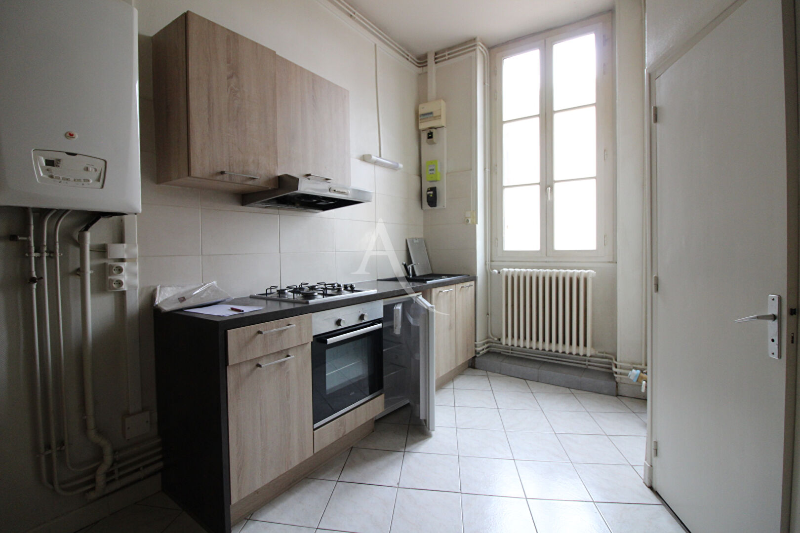 Agence immobilière de L'Adresse GUY ET BERNARD IMMOBILIER - GUY ET BERNARD IMMOBILIER