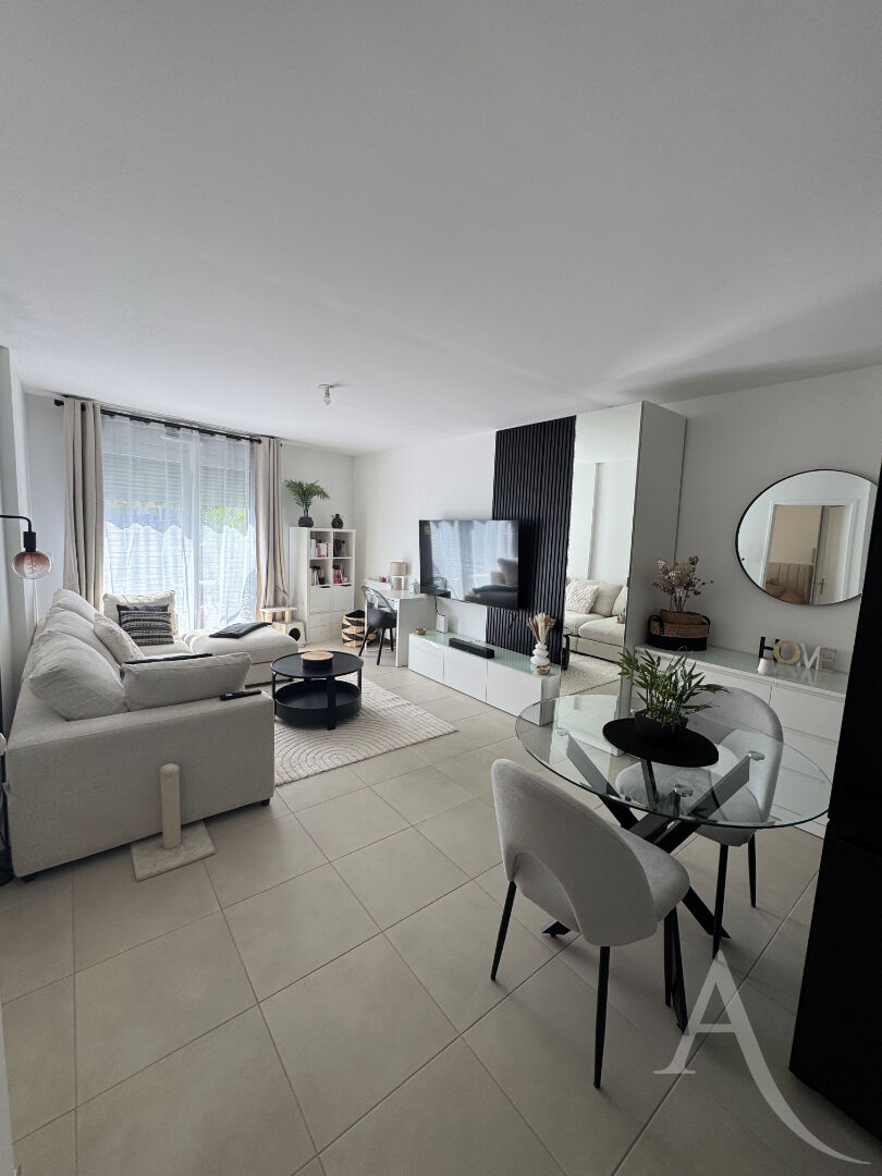 Agence immobilière de L'Adresse S.A.S.  AGENCE IMMOBILIERE LORI - S.A.S.  AGENCE IMMOBILIERE LORI