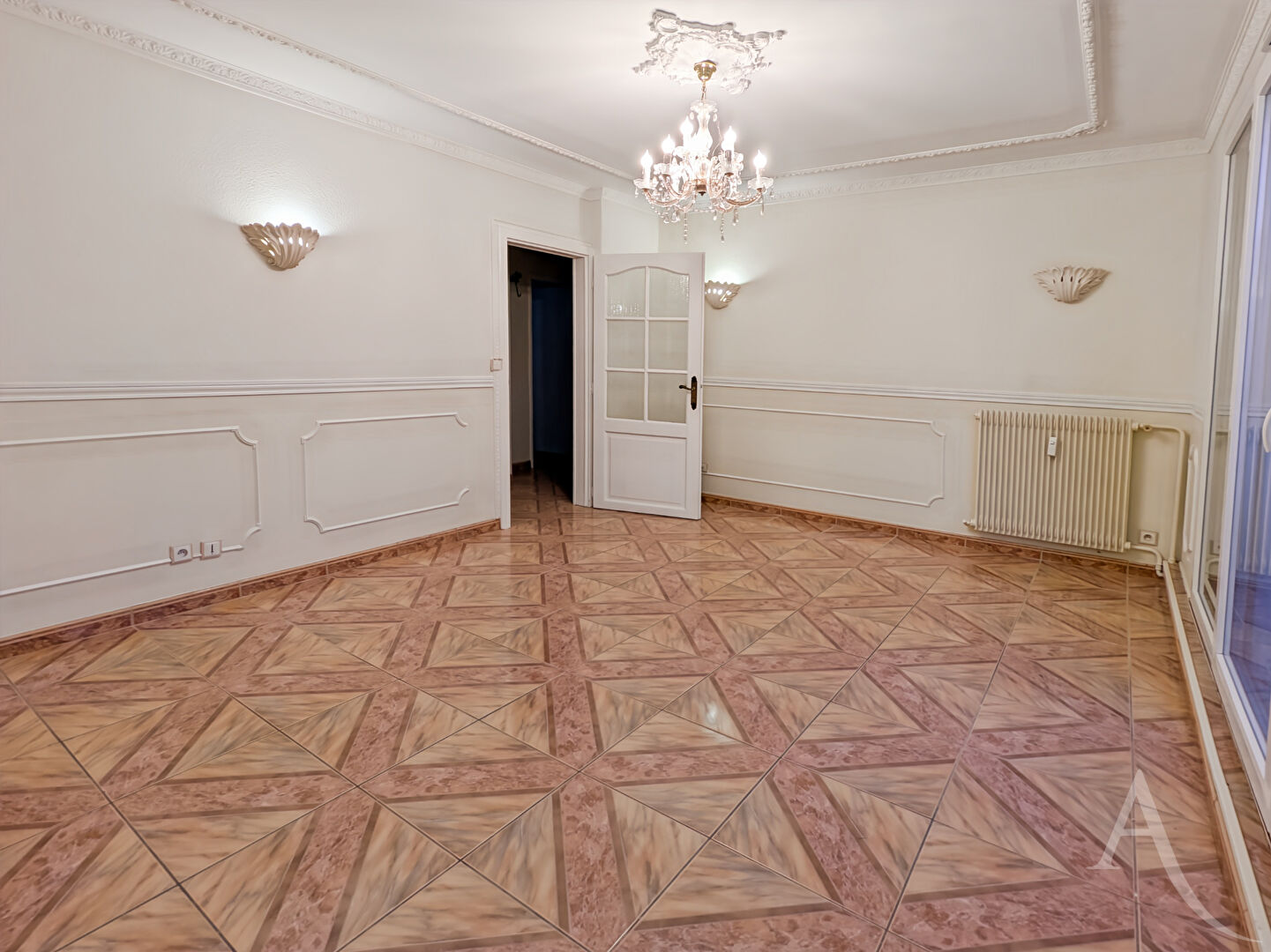 Agence immobilière de L'Adresse S.A.S.  AGENCE IMMOBILIERE LORI - S.A.S.  AGENCE IMMOBILIERE LORI