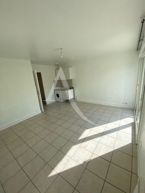 Apartment 1 pièces · 26.00 m² à SAINTE GENEVIEVE DES BOIS