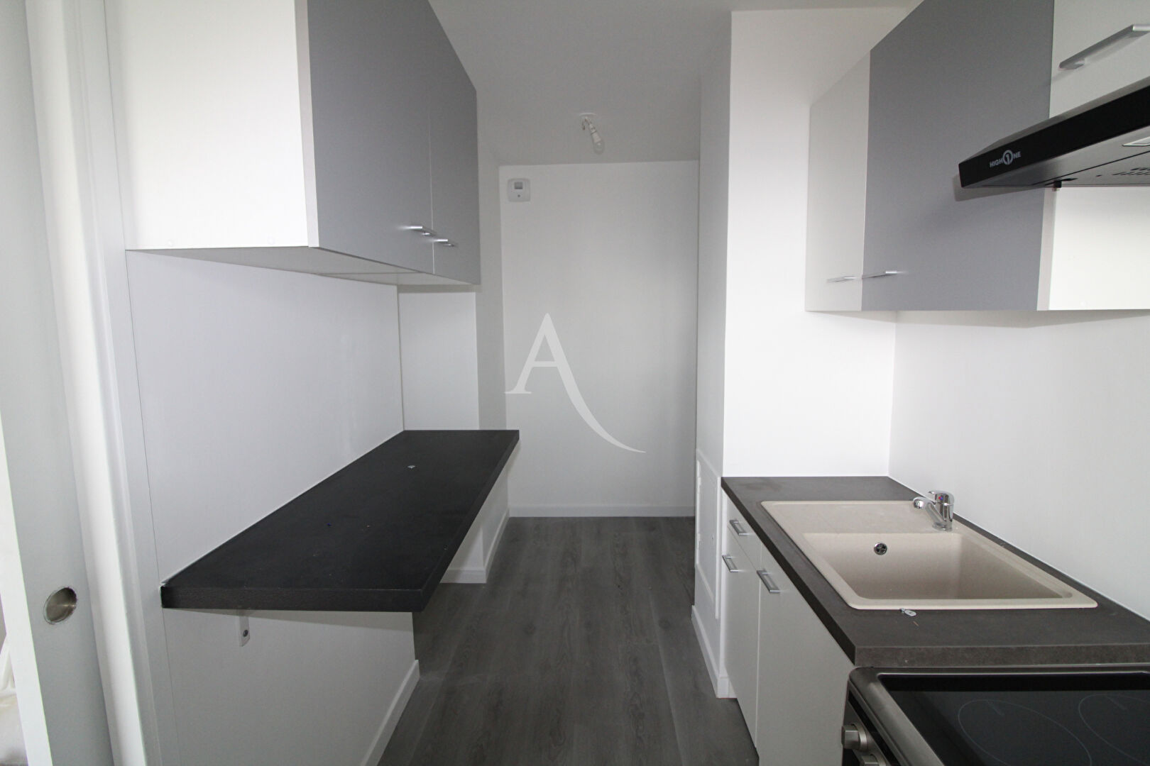 Photo Appartement Evry Courcouronnes 1 pièce 33.62 m2 image 2/5