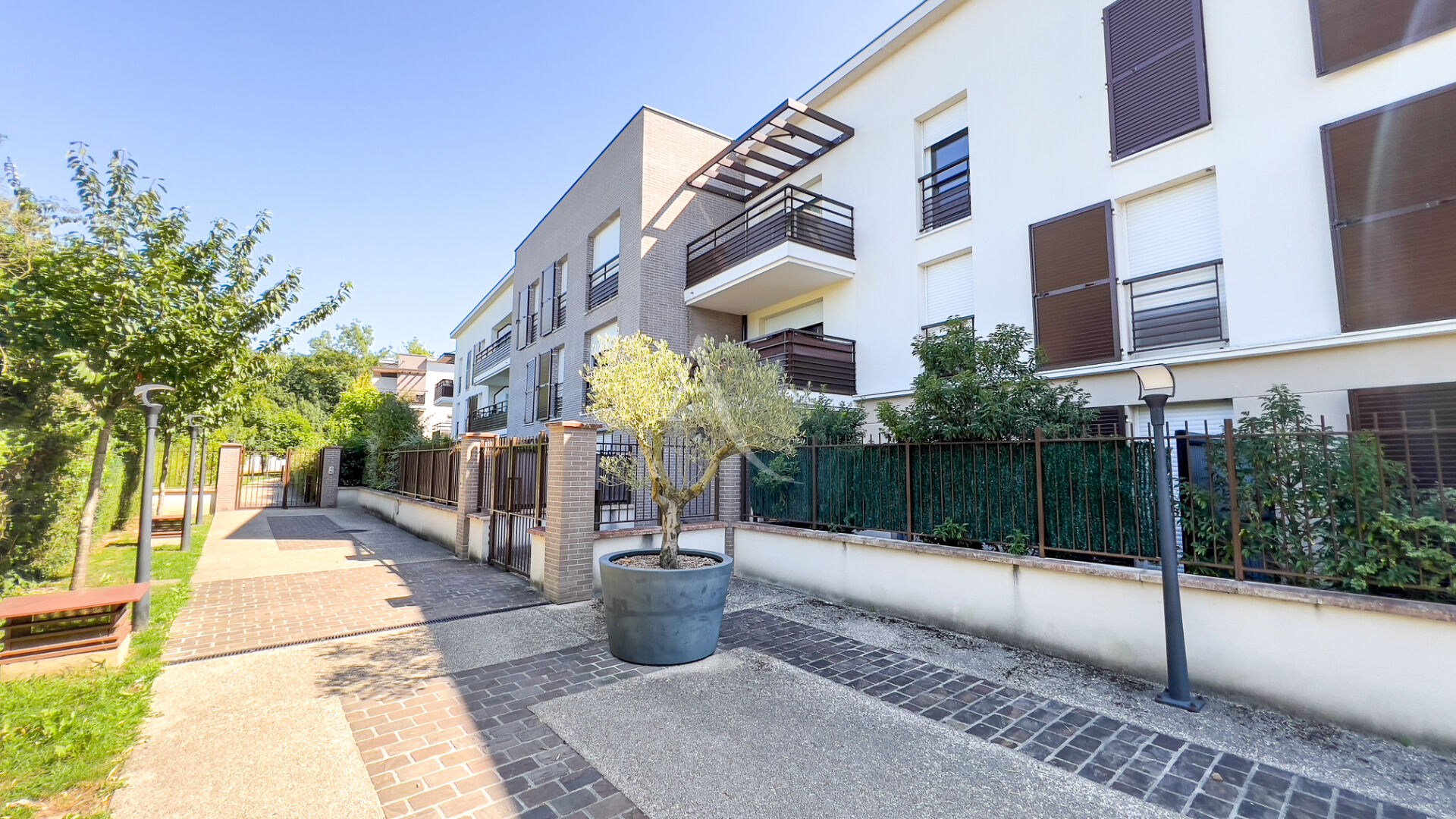 Agence immobilière de L'Adresse Agence de la Venerie Yerres - Agence de la Venerie Montgeron