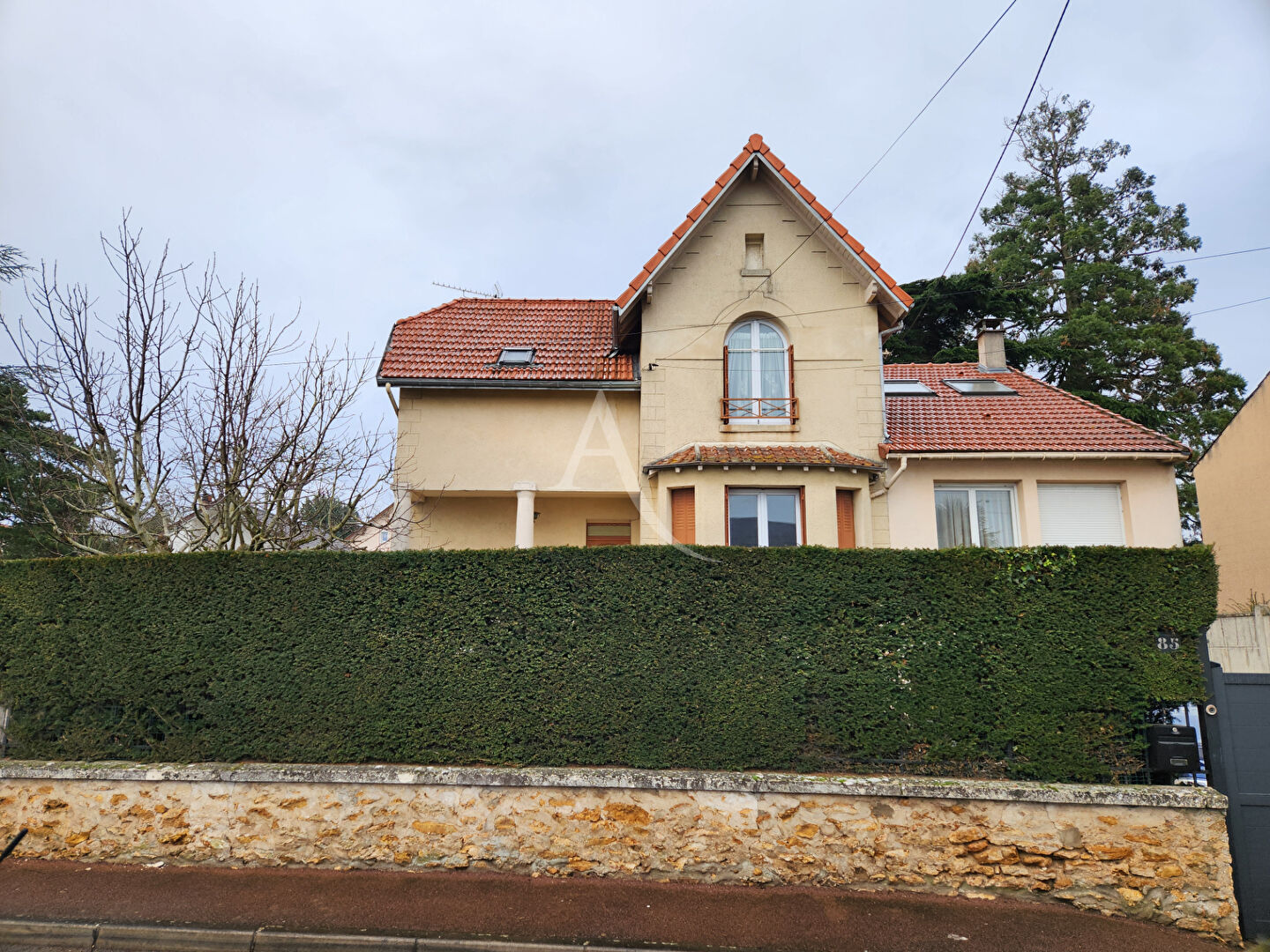 Agence immobilière de L'Adresse Agence de la Venerie Yerres - Agence de la Venerie Montgeron