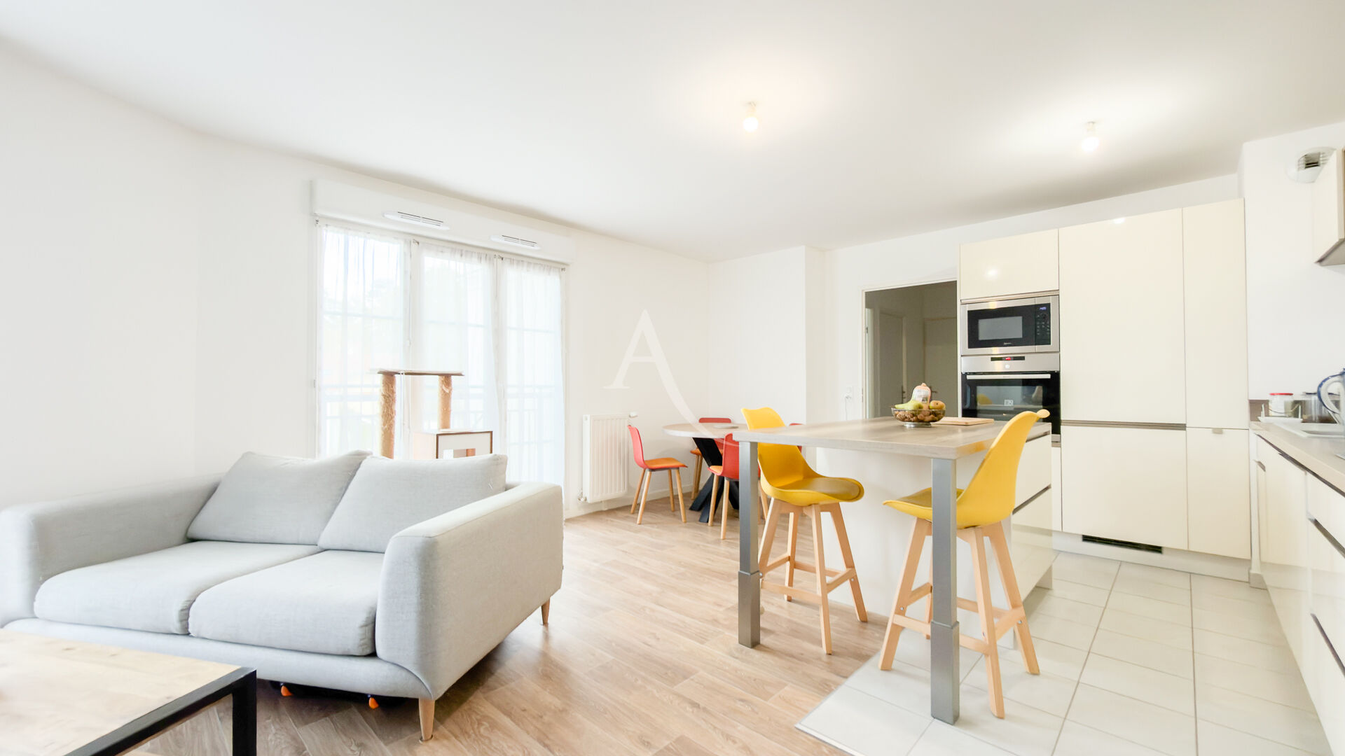 Photo Appartement Yerres 3 pièce(s) 64 m2 image 1/6