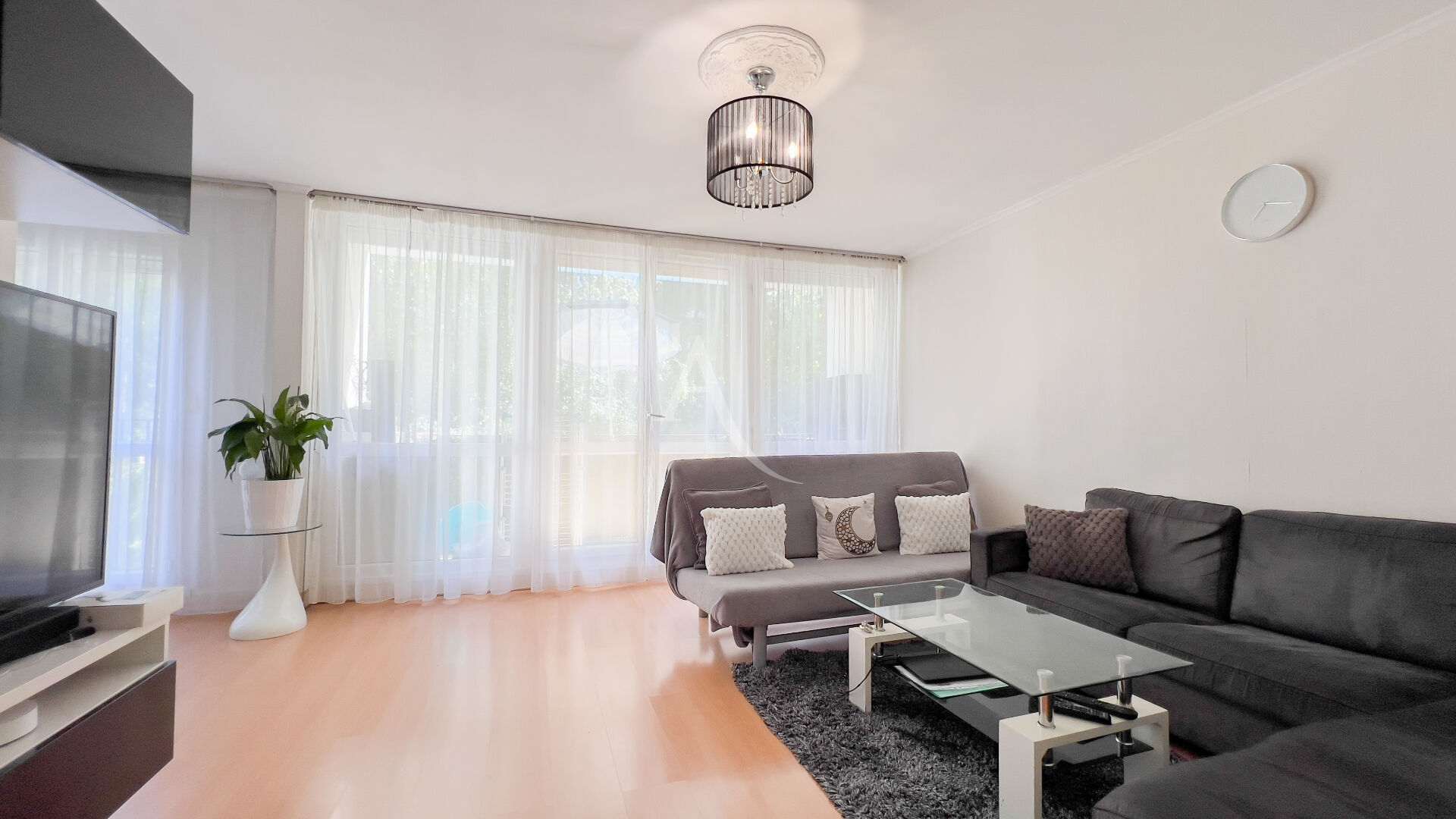 Photo F5 avec balcon dans résidence sécurisée  proche gare image 5/6