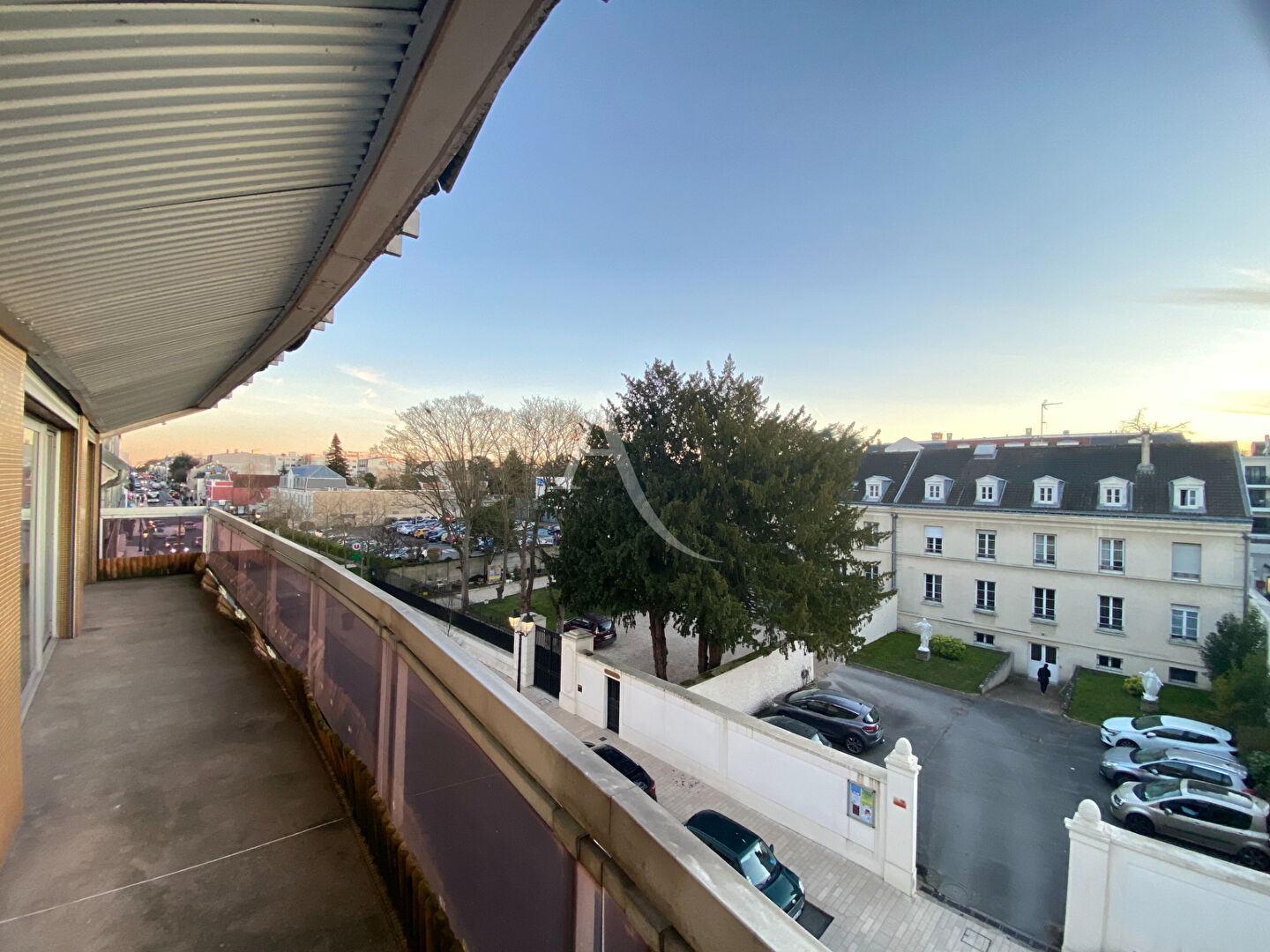 Agence immobilière de L'Adresse Agence de la Venerie Yerres - Agence de la Venerie Montgeron