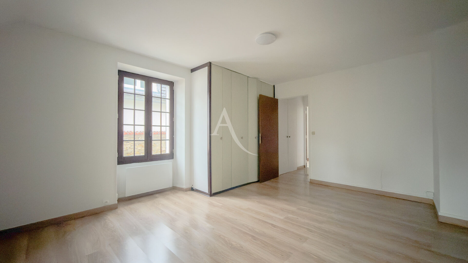 Photo MONTGERON Maison image 6/6