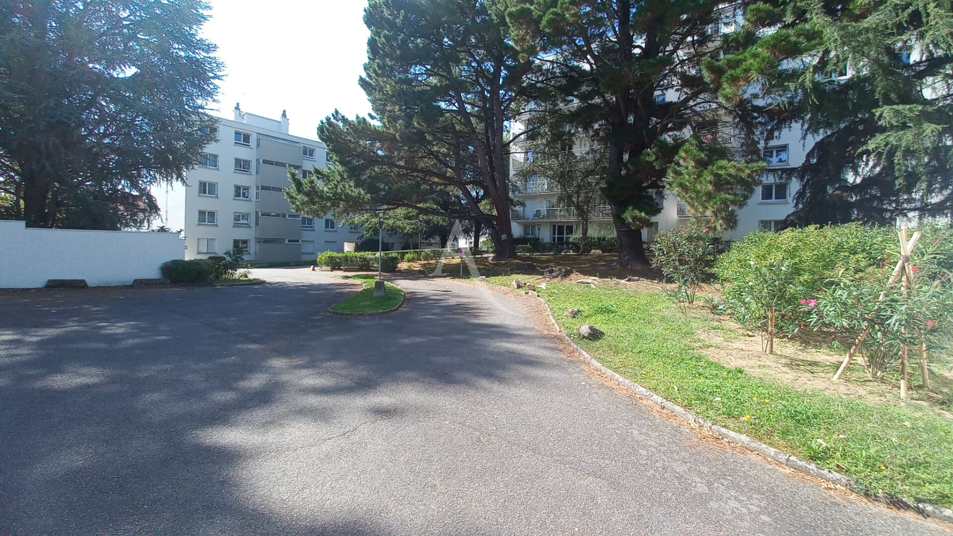 Agence immobilière de L'ADRESSE 4'IMMO - L'ADRESSE ZOLA by COUDRAY LORRAINE