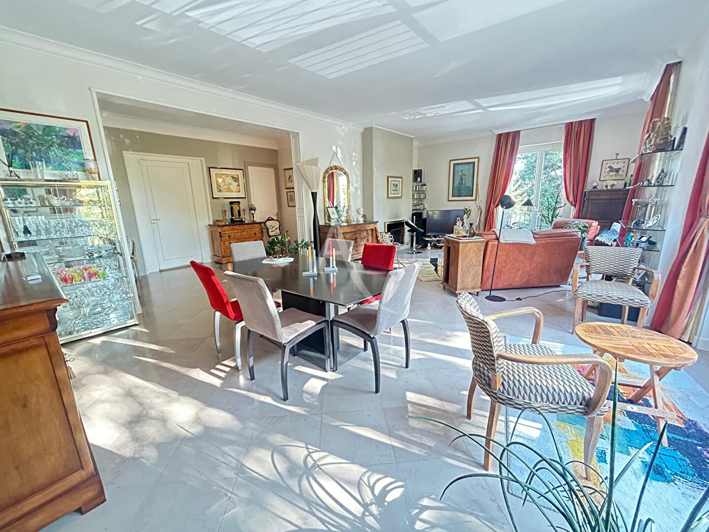 Photo Appartement Nantes 6 pièce(s) 148.72 m2 image 1/6