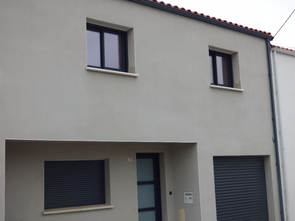 Photo Maison Les Sables D Olonne 4 pièce(s) 100 m2 A LOUER A L ANNEE EN VIDE image 4/6