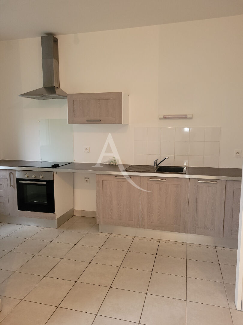 Appartement Les Sables D Olonne 3 pièce(s) 64 m2 A LOUER EN VIDE A L ANNEE