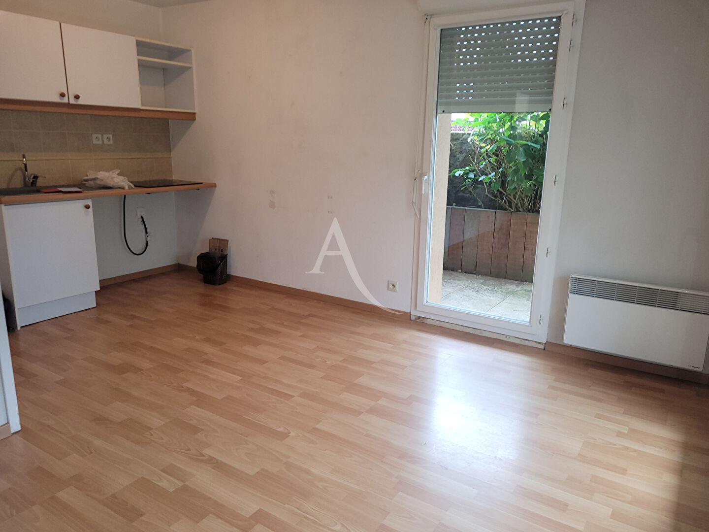 Appartement Les Sables D Olonne 2 pièce(s) 45 m2 A LOUER EN VIDE A L ANNEE