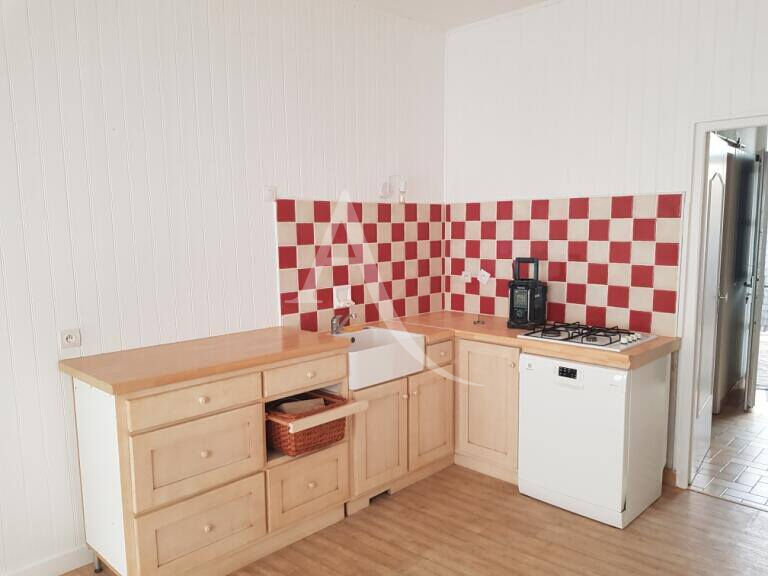 Maison  2 pièce(s) 28.68 m2 LA CHAUME