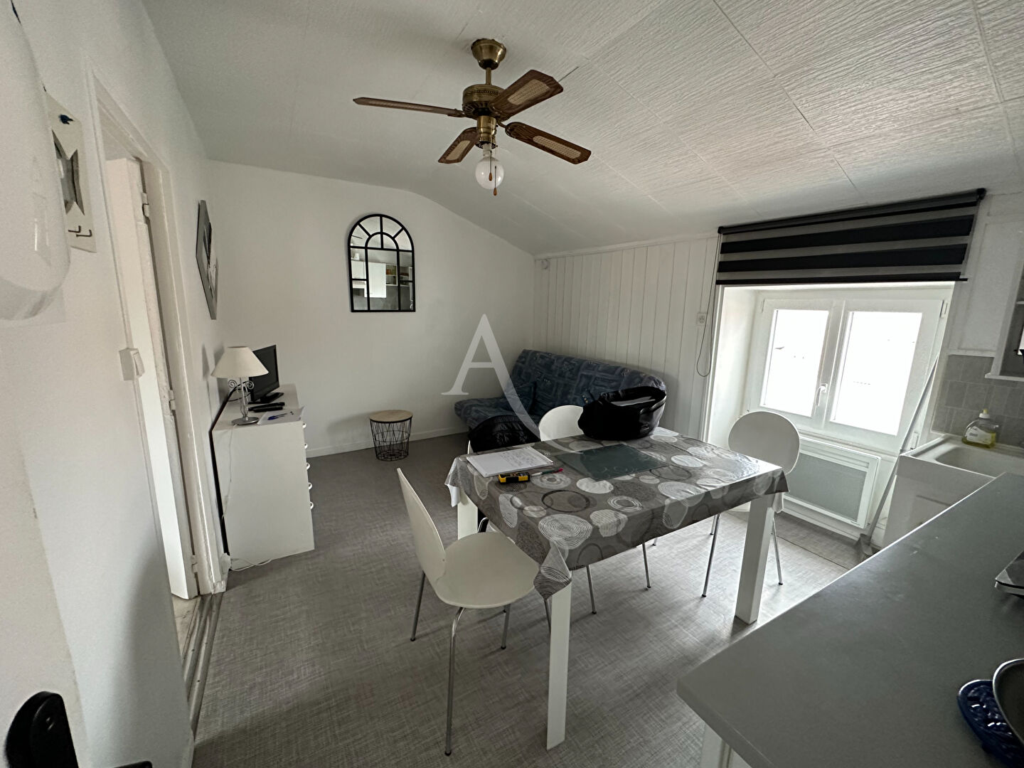 Photo Immeuble, 12 Logements, centre ville Les SABLES. image 2/6