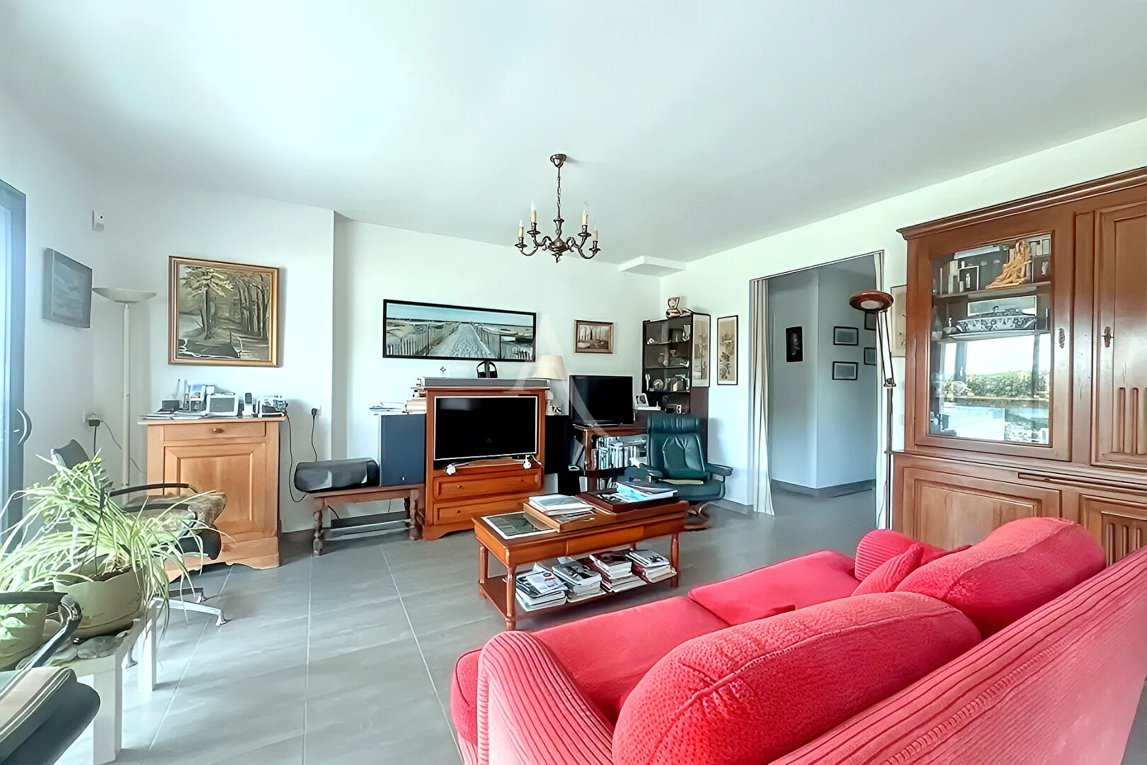 Maison  4 pièce(s) 123 m2