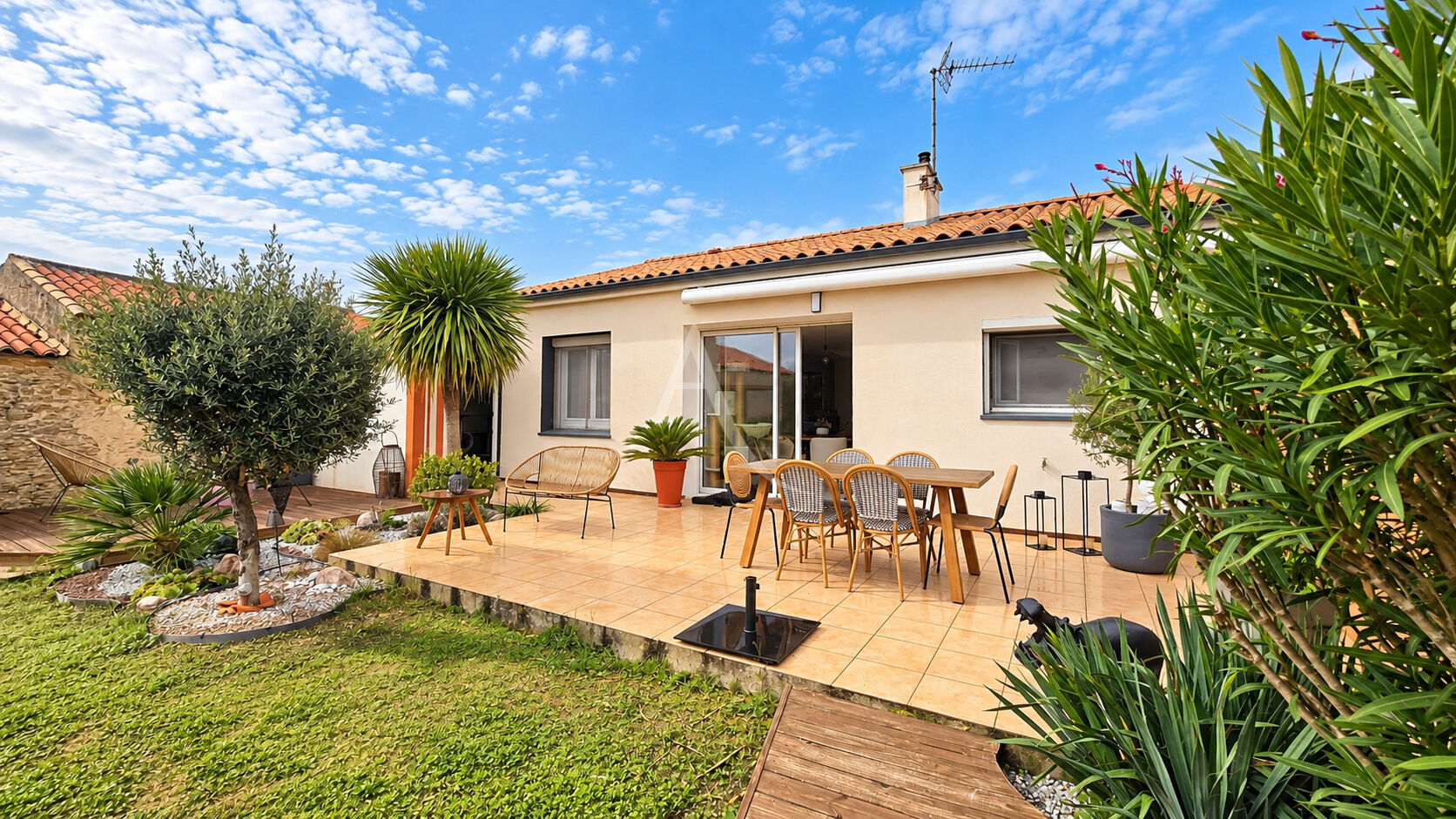 Agence immobilière de L'Adresse DYNAMIC IMMOBILIER - DYNAMIC IMMOBILIER