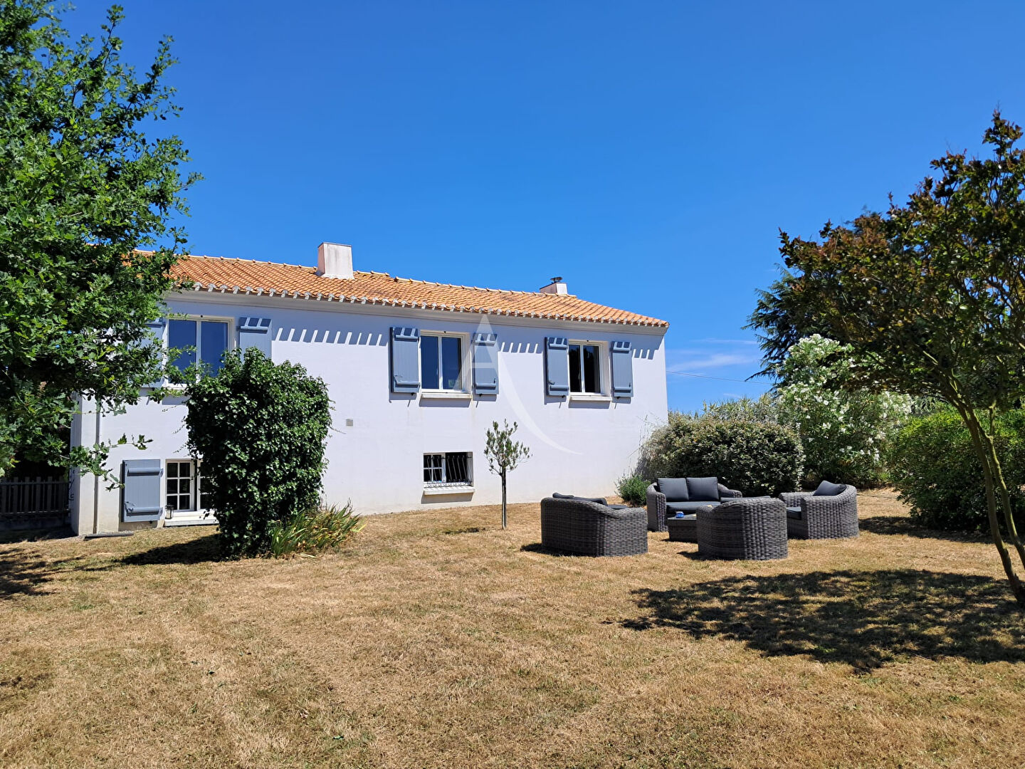 Photo Maison L Ile D Olonne 7 pièce(s) 138 m2 image 1/6