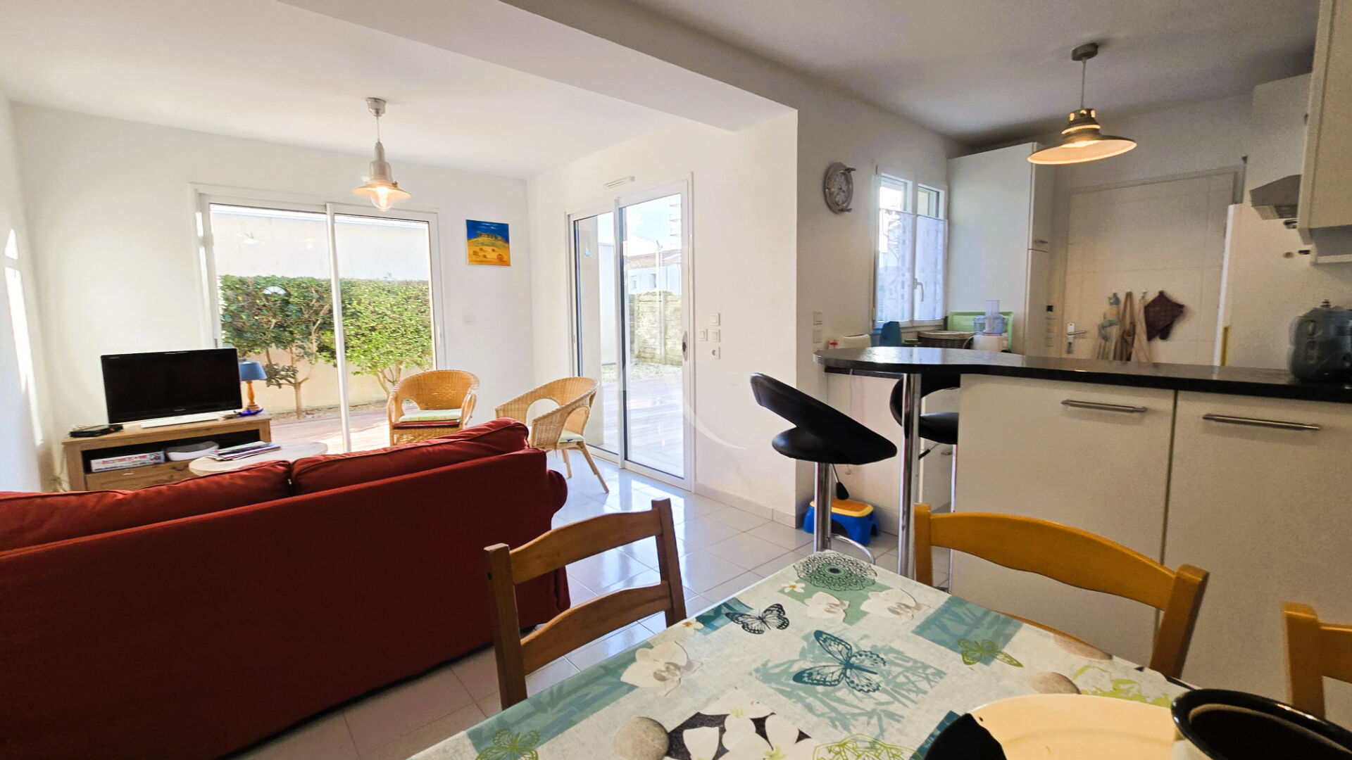 Photo Maison 4 pièces La Chaume A LOUER A L'ANNEE image 2/6