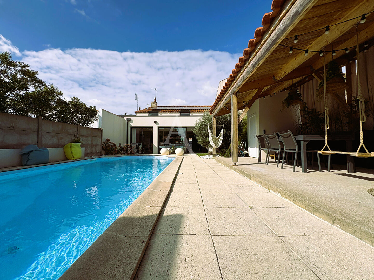 Maison Les Sables D Olonne 8 pièce(s) 254 m2