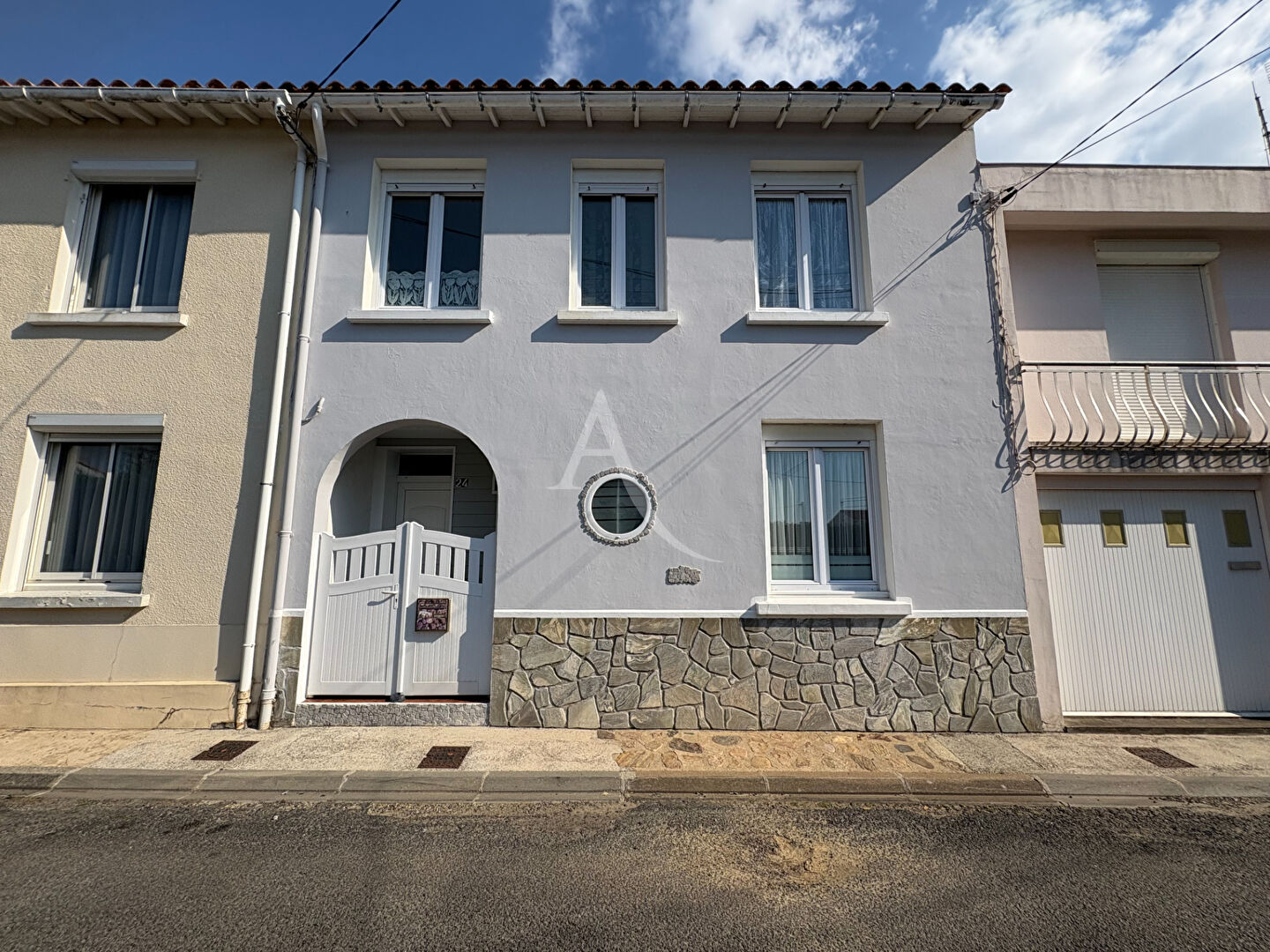 Agence immobilière de L'Adresse DYNAMIC IMMOBILIER - L'ADRESSE ARAGO IMMOBILIER