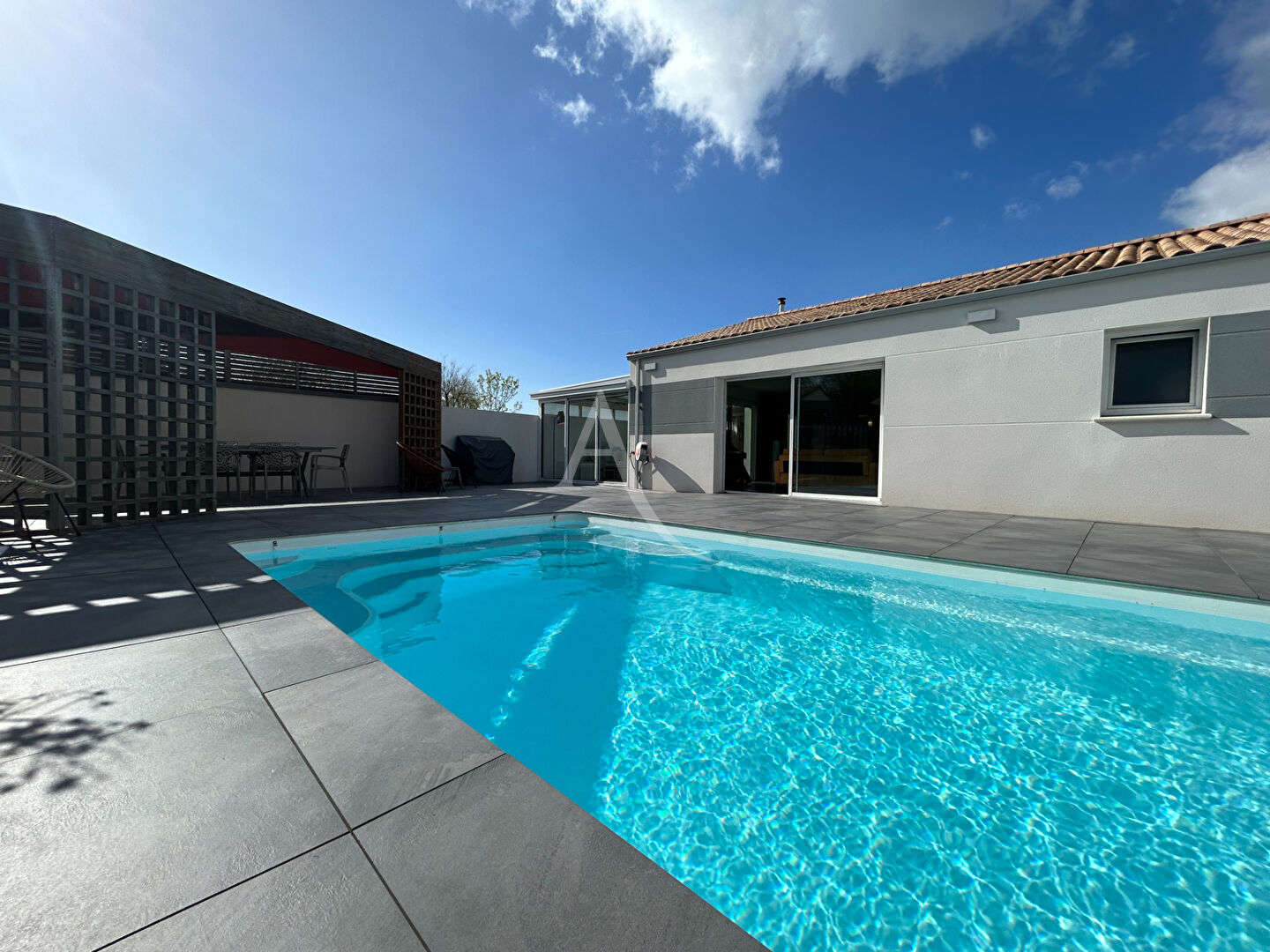 Agence immobilière de L'Adresse DYNAMIC IMMOBILIER - L'ADRESSE ARAGO IMMOBILIER