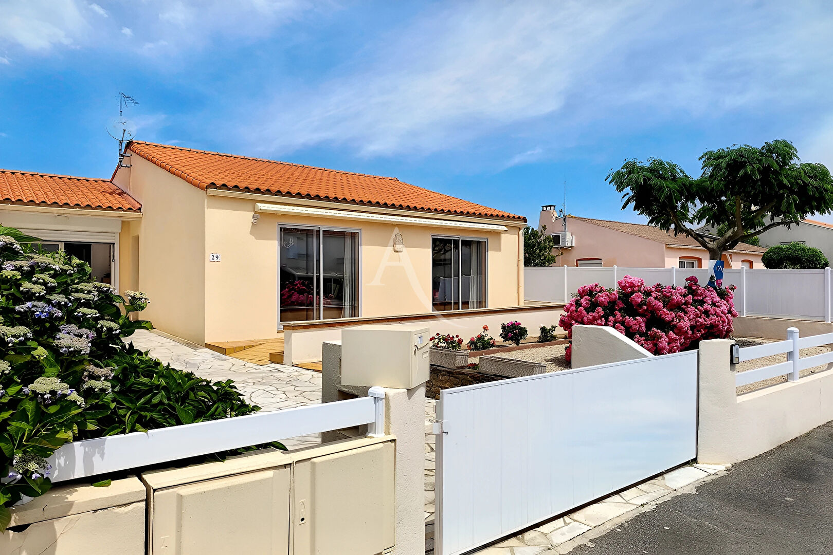 Agence immobilière de L'Adresse DYNAMIC IMMOBILIER - DYNAMIC IMMOBILIER
