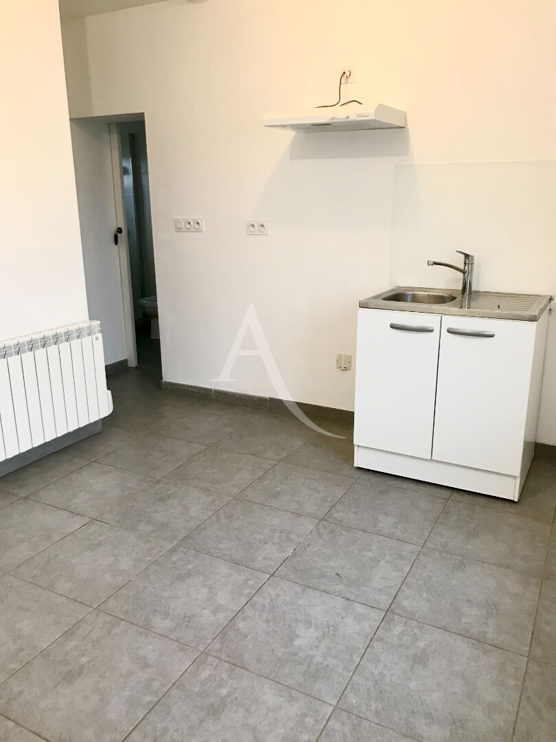 Photo BEAUVOIR SUR MER centre ville image 2/6