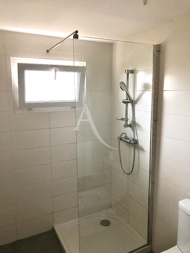 Photo BEAUVOIR SUR MER centre ville image 5/6