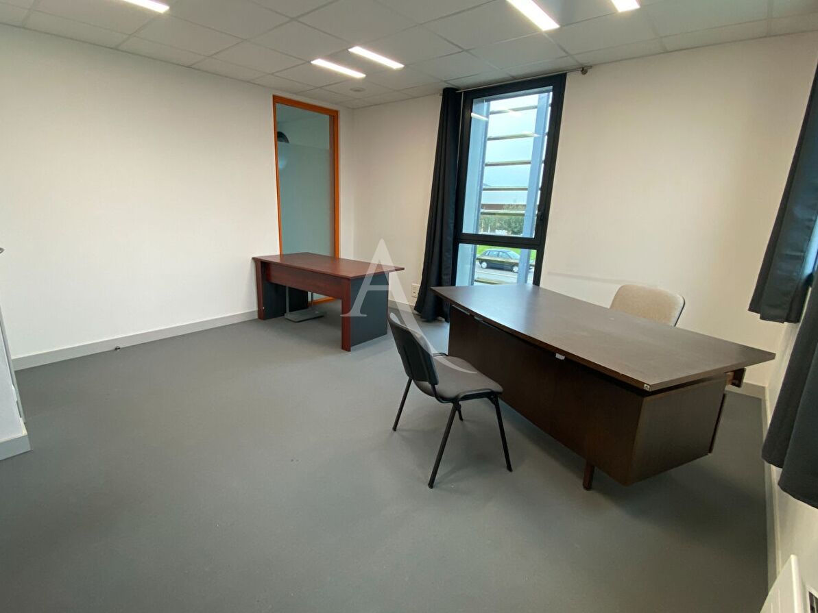 Agence immobilière de 
 L'Adresse  bichon immobilier - L'ADRESSE ST PHILBERT DE GRAND LIEU 
