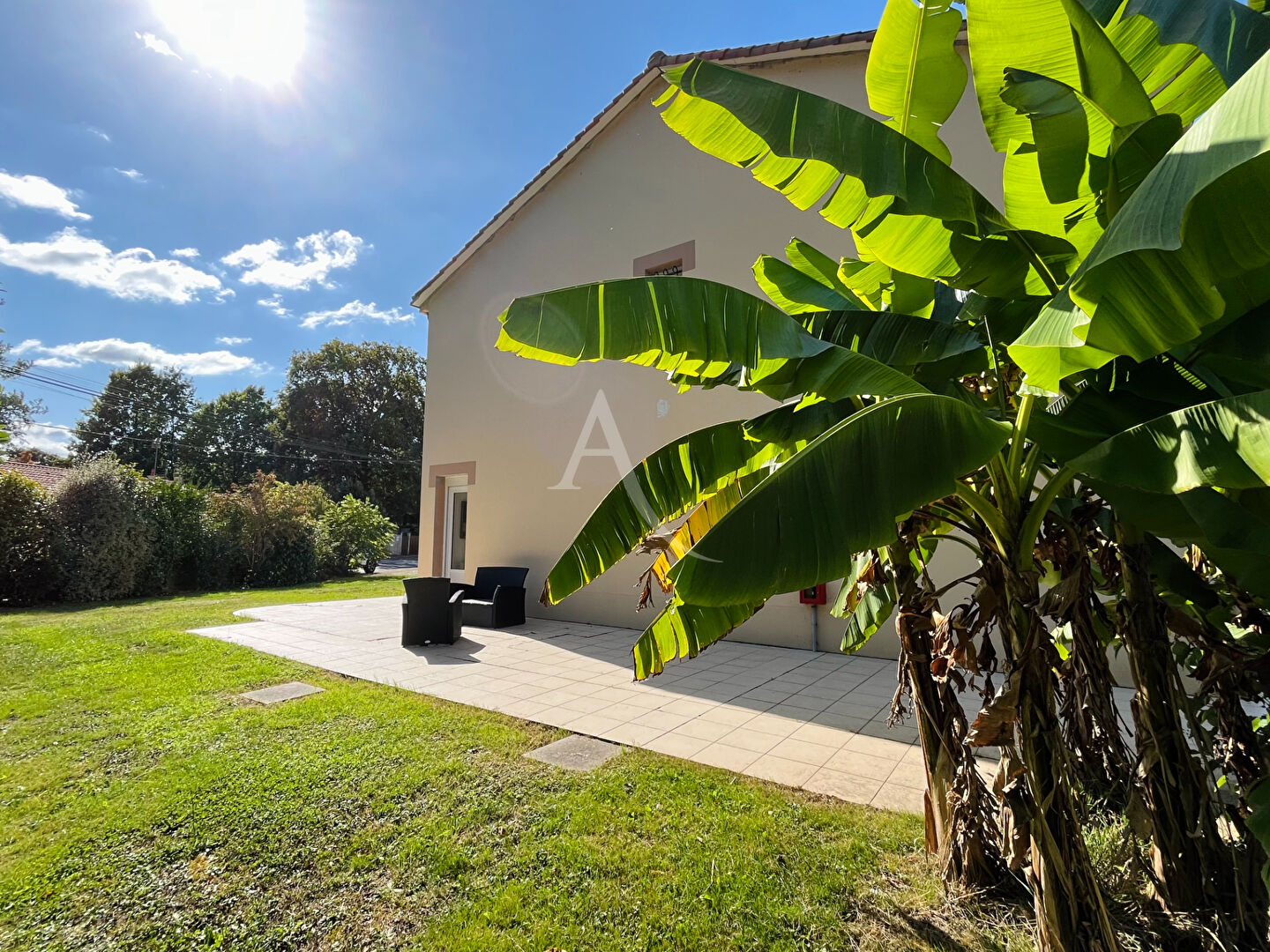 Agence immobilière de 
 L'Adresse  bichon immobilier - L'ADRESSE ST PHILBERT DE GRAND LIEU 
