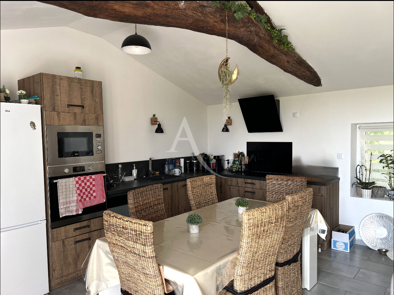 Photo Longère Saint Urbain 3 pièce(s) 82m² image 4/6