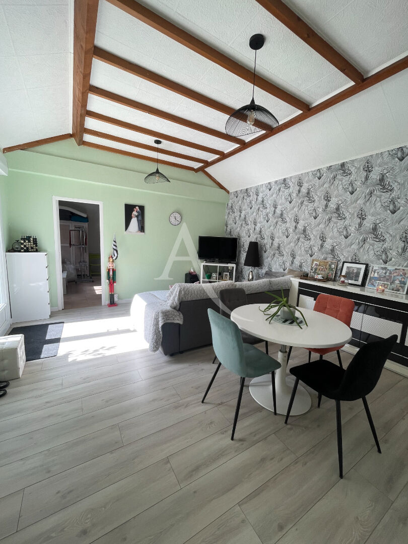 Agence immobilière de 
 L'Adresse  bichon immobilier - L'ADRESSE ST PHILBERT DE GRAND LIEU 
