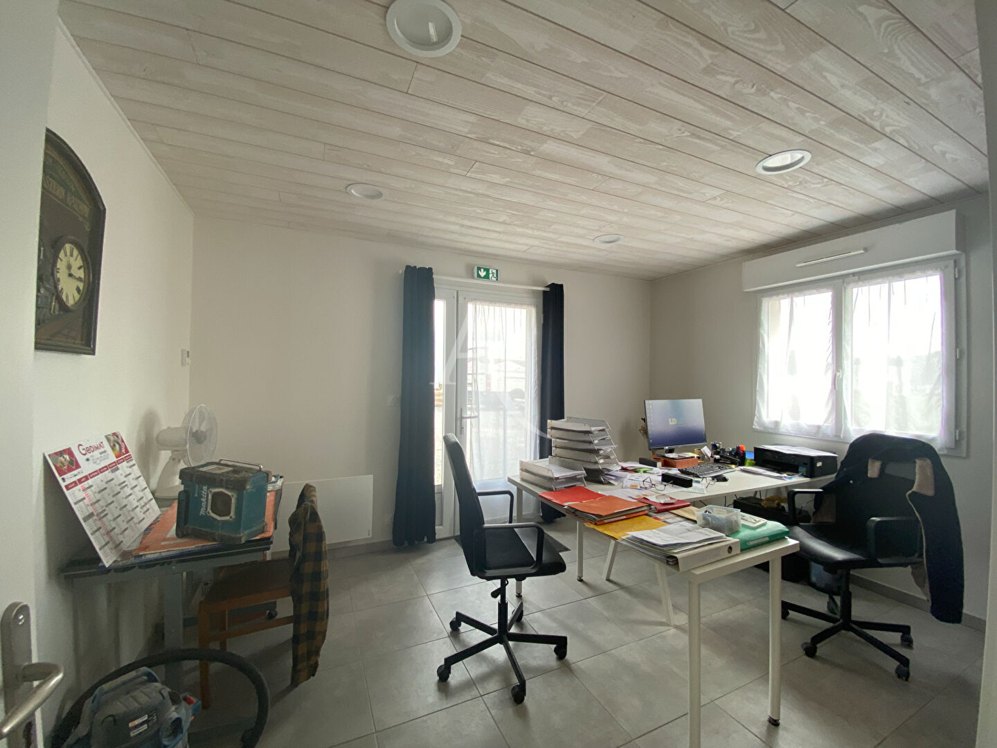 Photo Local d'activité Machecoul Saint Meme 3 pièce(s) 1446 m2 image 3/4