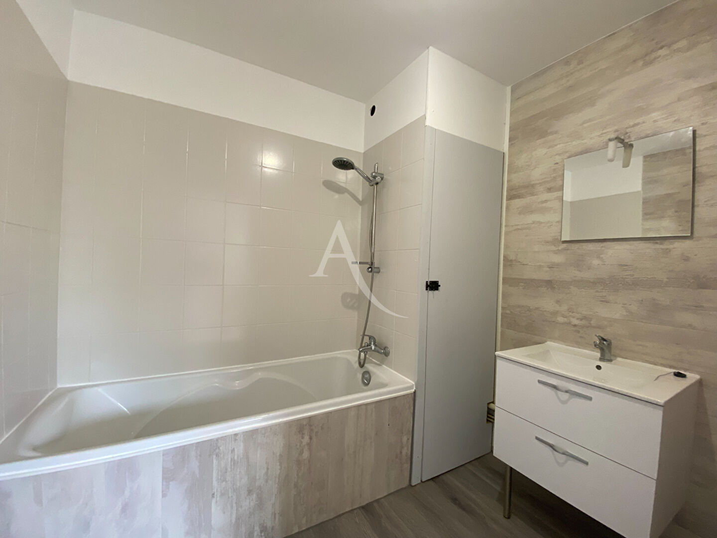 Photo Appartement  2 pièce(s) image 3/4