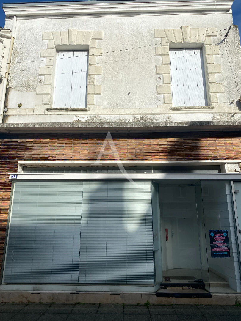 Immeuble Machecoul Saint Meme 5 pièce(s) 78 m2